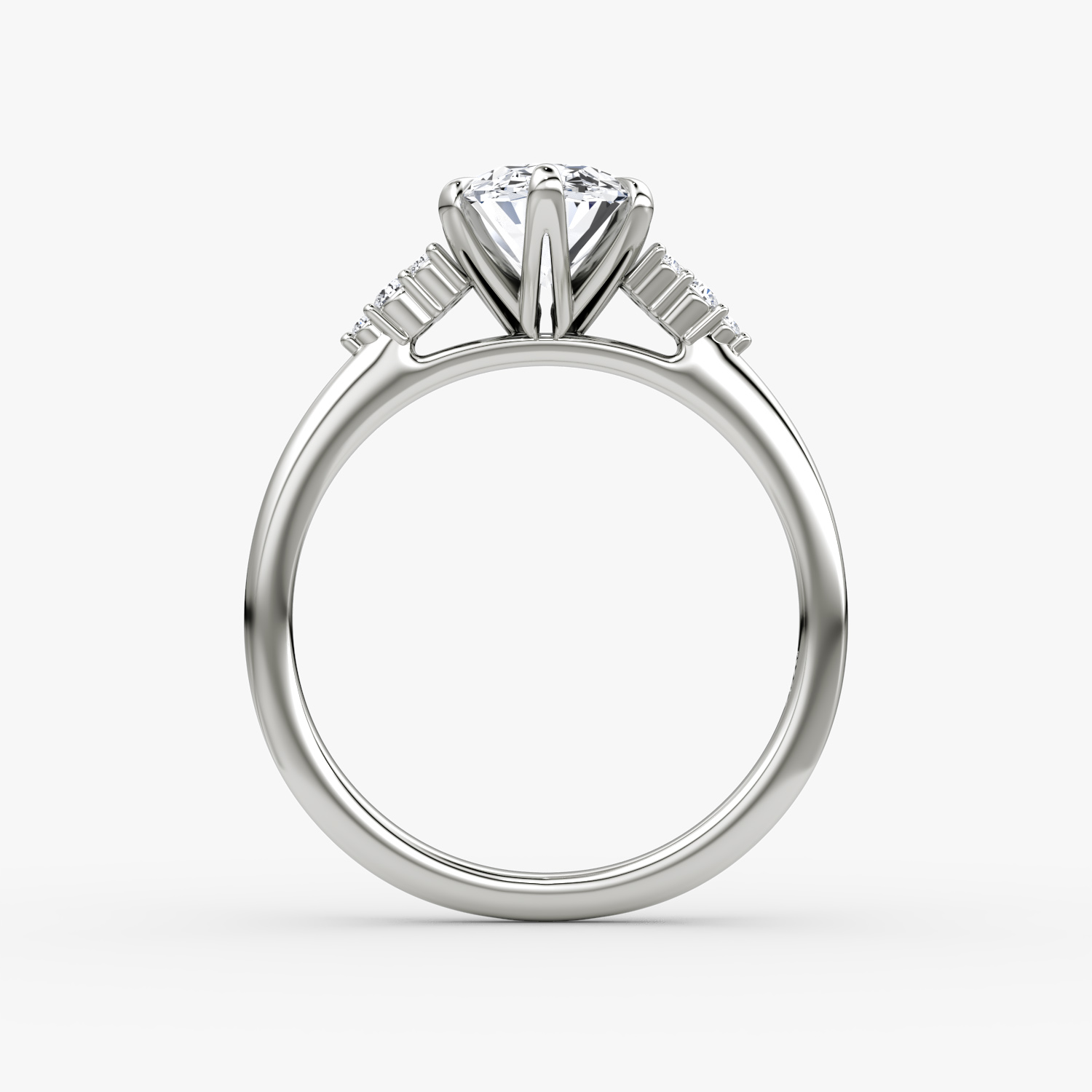 The Round Cluster Heirloom | Oval | 18k | White Gold | bandAccent: Plain | diamondOrientation: vertical | caratWeight: other