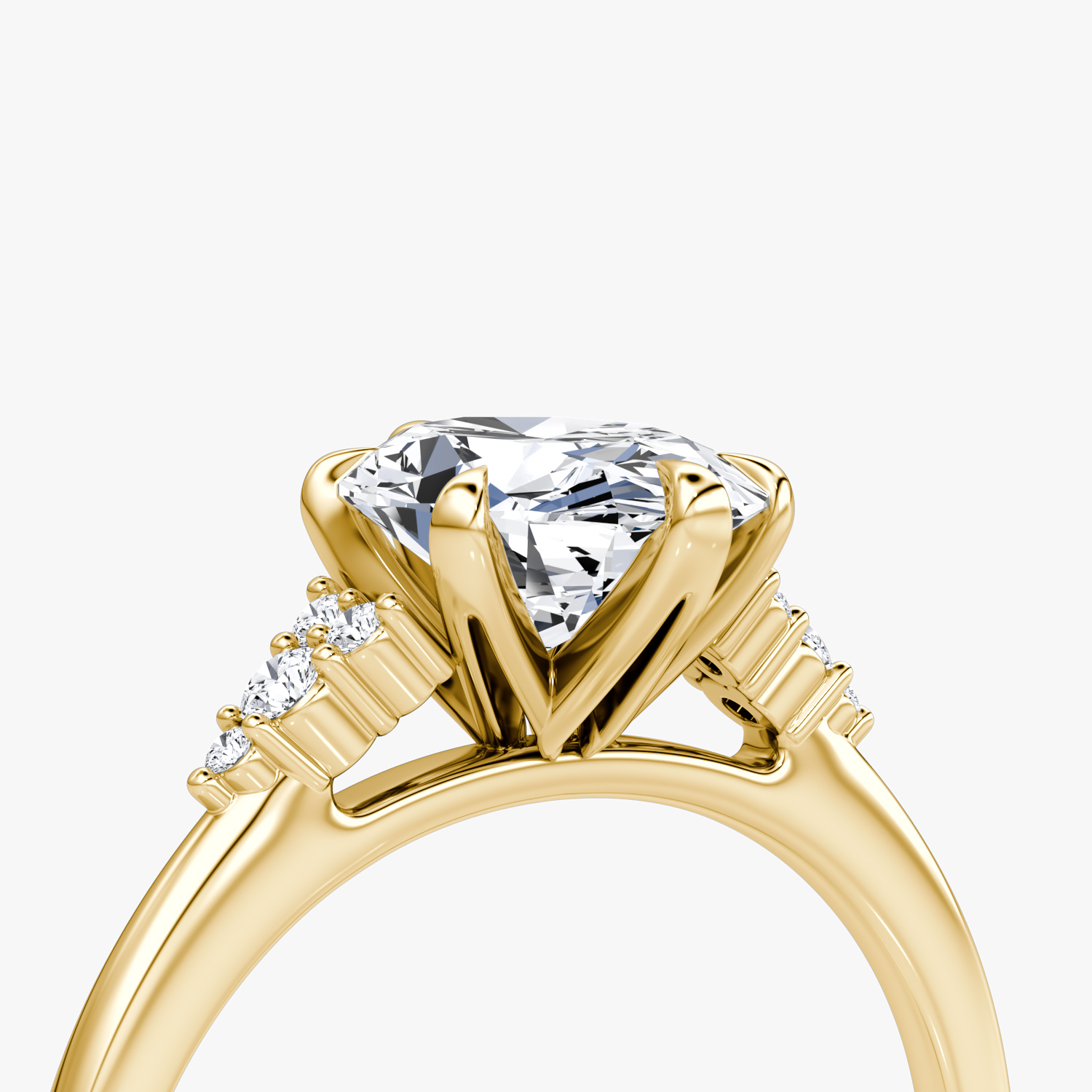 The Round Cluster Heirloom | Oval | 18k | Gelbgold | bandAccent: Ohne Pavé-Besatz | diamondOrientation: vertical | caratWeight: other