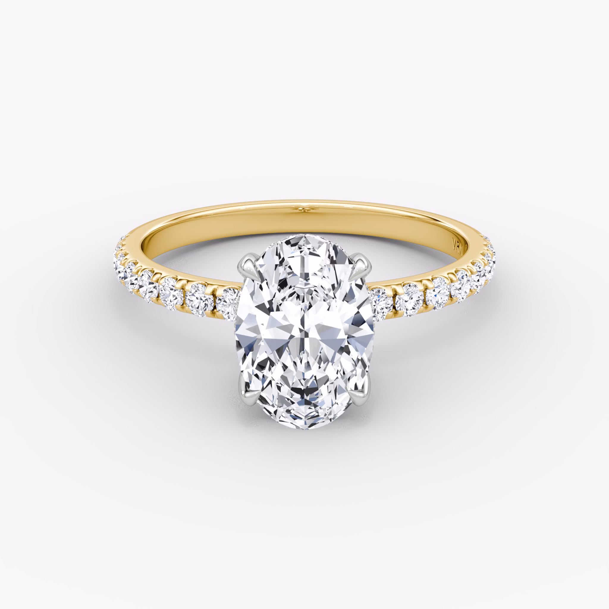 Anillo de compromiso Classic Hidden Halo | Oval | 18k | Oro amarillo y platino | bandAccent: Pavé | bandWidth: large | prongStyle: Simple | diamondOrientation: vertical | caratWeight: other