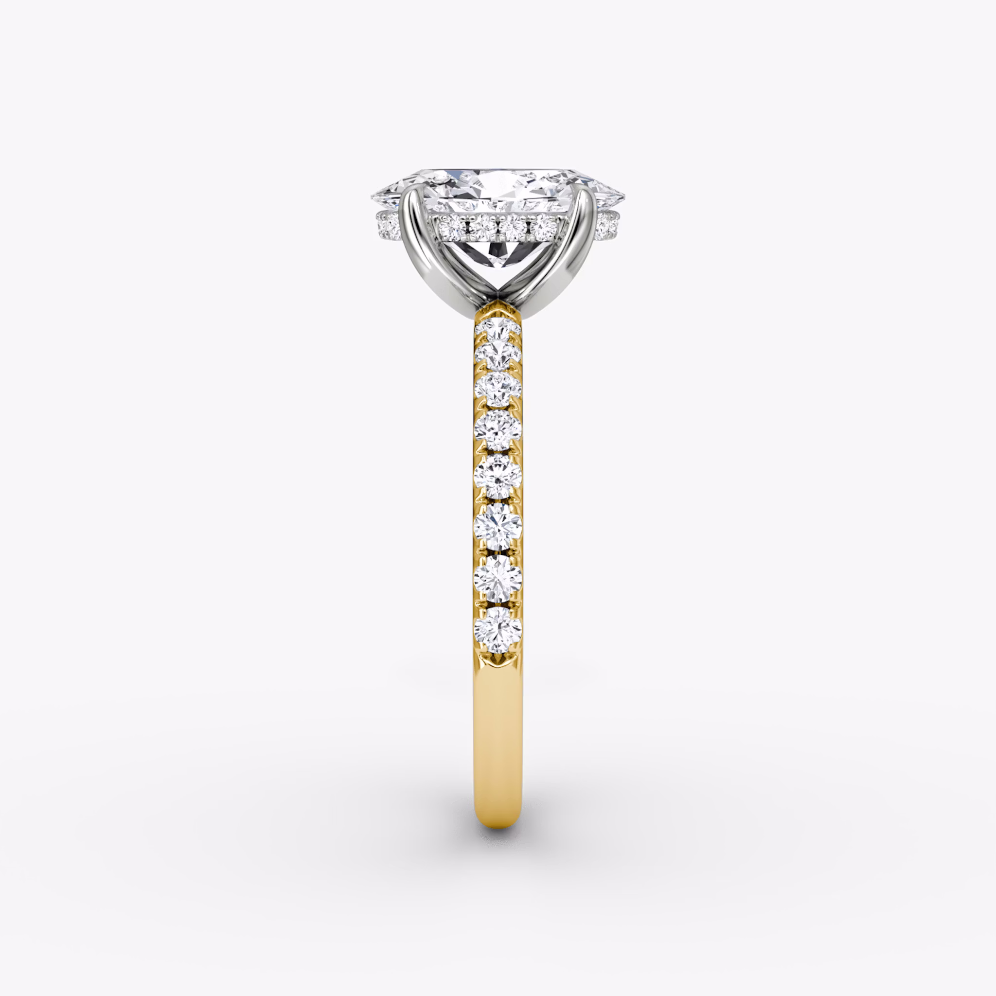Anillo de compromiso Classic Hidden Halo | Oval | 18k | Oro amarillo y platino | bandAccent: Pavé | bandWidth: large | prongStyle: Simple | diamondOrientation: vertical | caratWeight: other
