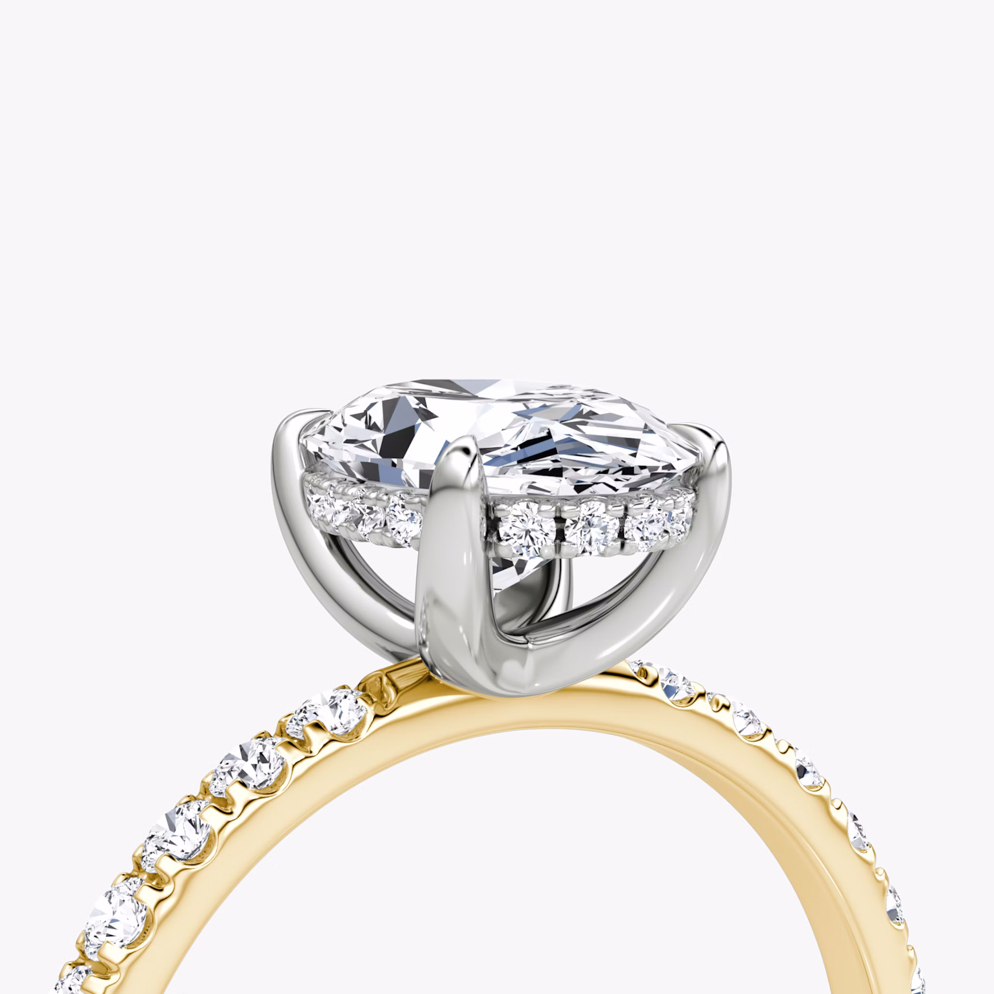 Anillo de compromiso Classic Hidden Halo | Oval | 18k | Oro amarillo y platino | bandAccent: Pavé | bandWidth: large | prongStyle: Simple | diamondOrientation: vertical | caratWeight: other