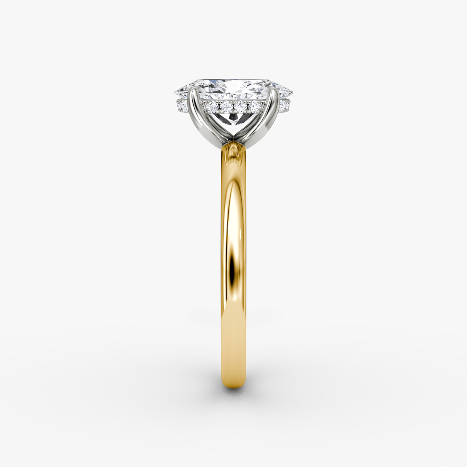 Anillo de compromiso Classic Hidden Halo | Oval | 18k | Oro amarillo y platino | bandAccent: Simple | bandWidth: large | prongStyle: Simple | diamondOrientation: vertical | caratWeight: other