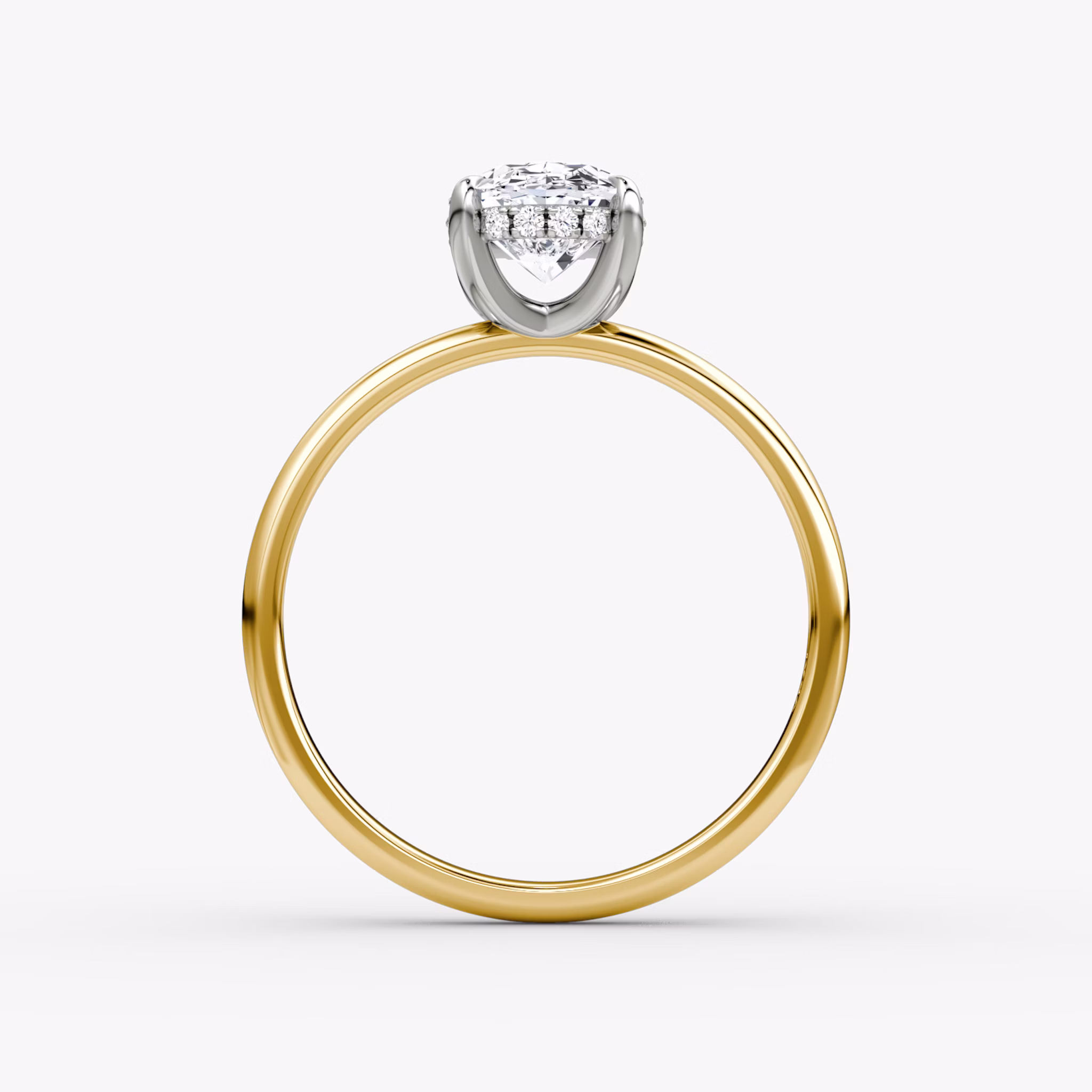 Anillo de compromiso Classic Hidden Halo | Oval | 18k | Oro amarillo y platino | bandAccent: Simple | bandWidth: large | prongStyle: Simple | diamondOrientation: vertical | caratWeight: other