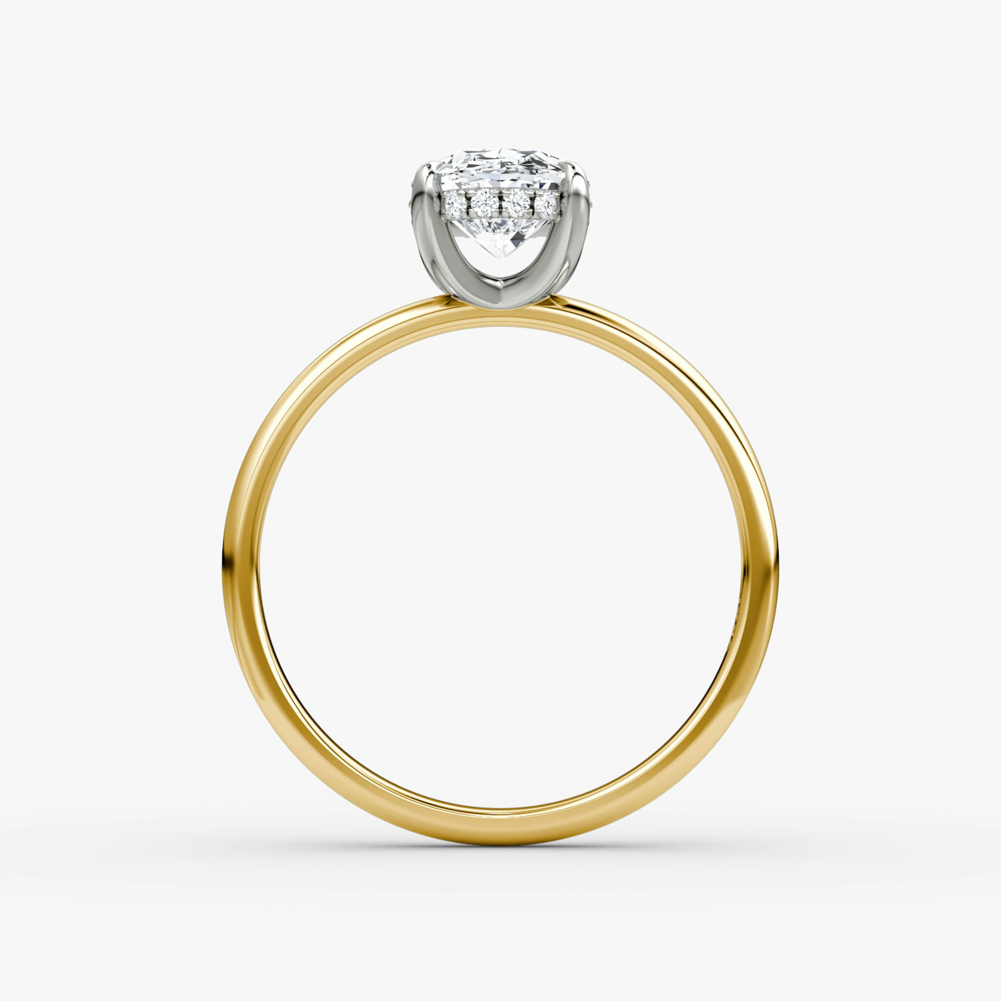 Anillo de compromiso Classic Hidden Halo | Oval | 18k | Oro amarillo y platino | bandAccent: Simple | bandWidth: large | prongStyle: Simple | diamondOrientation: vertical | caratWeight: other