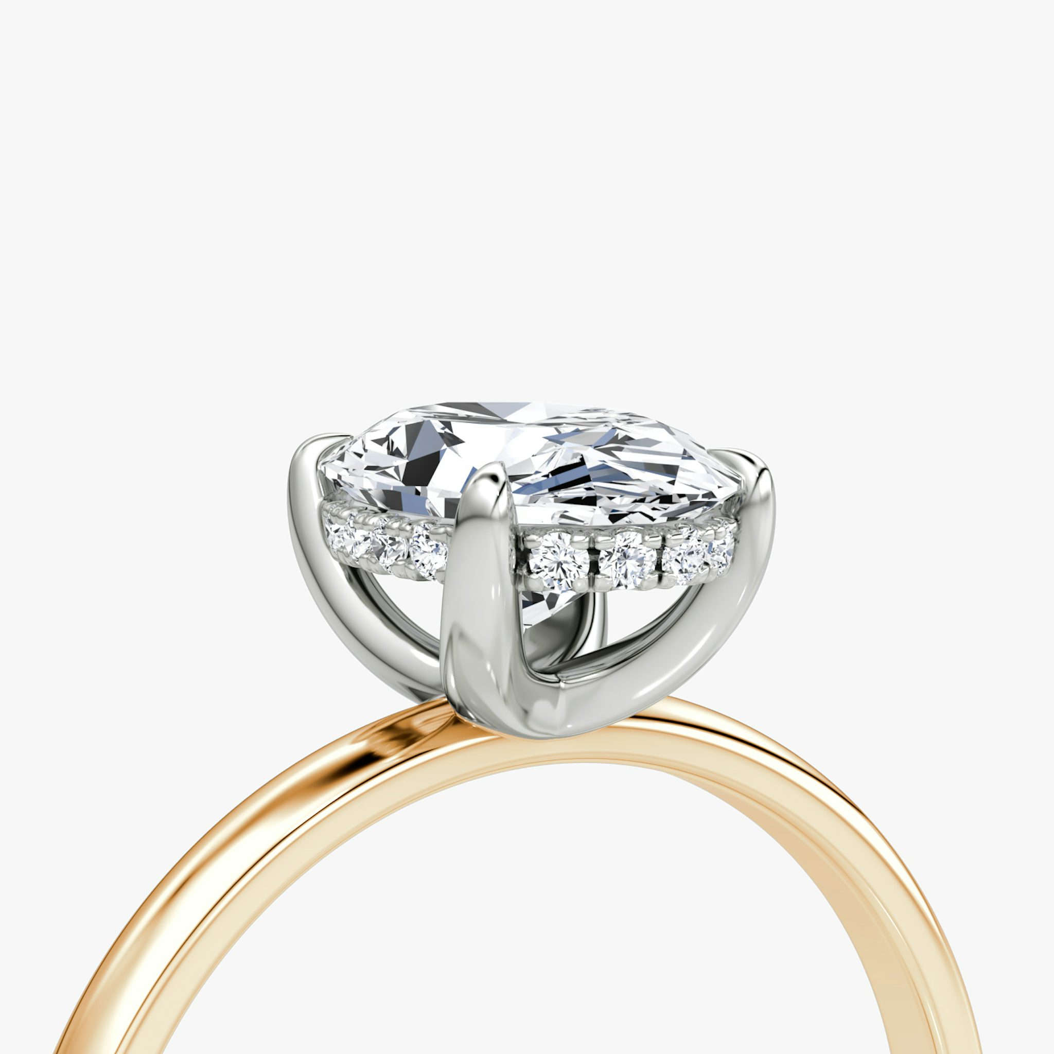 Anillo de compromiso Classic Hidden Halo | Oval | 14k | Oro rosa y platino | bandAccent: Simple | bandWidth: large | prongStyle: Simple | diamondOrientation: vertical | caratWeight: other