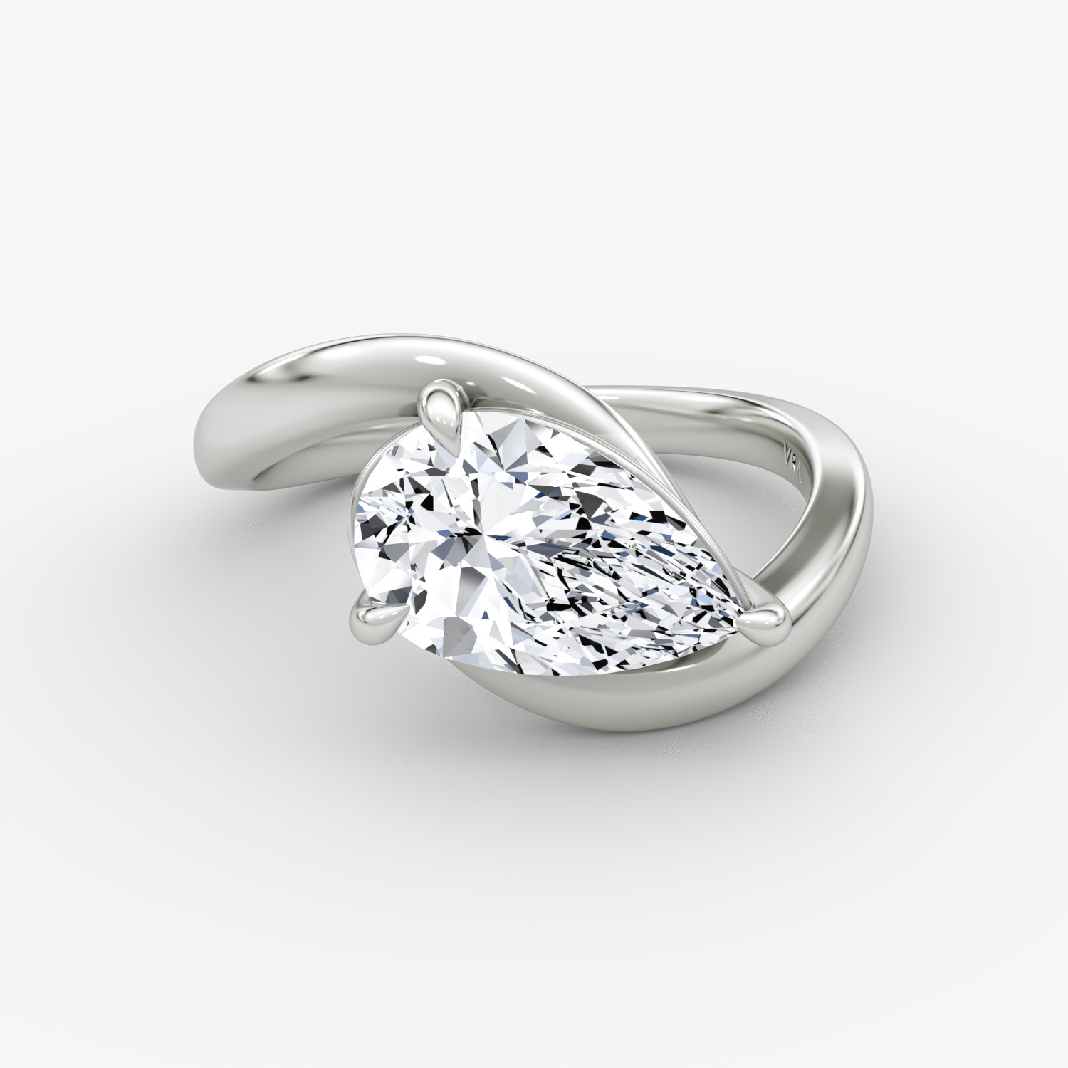 The Wrapped Solitaire Pear | Platinum