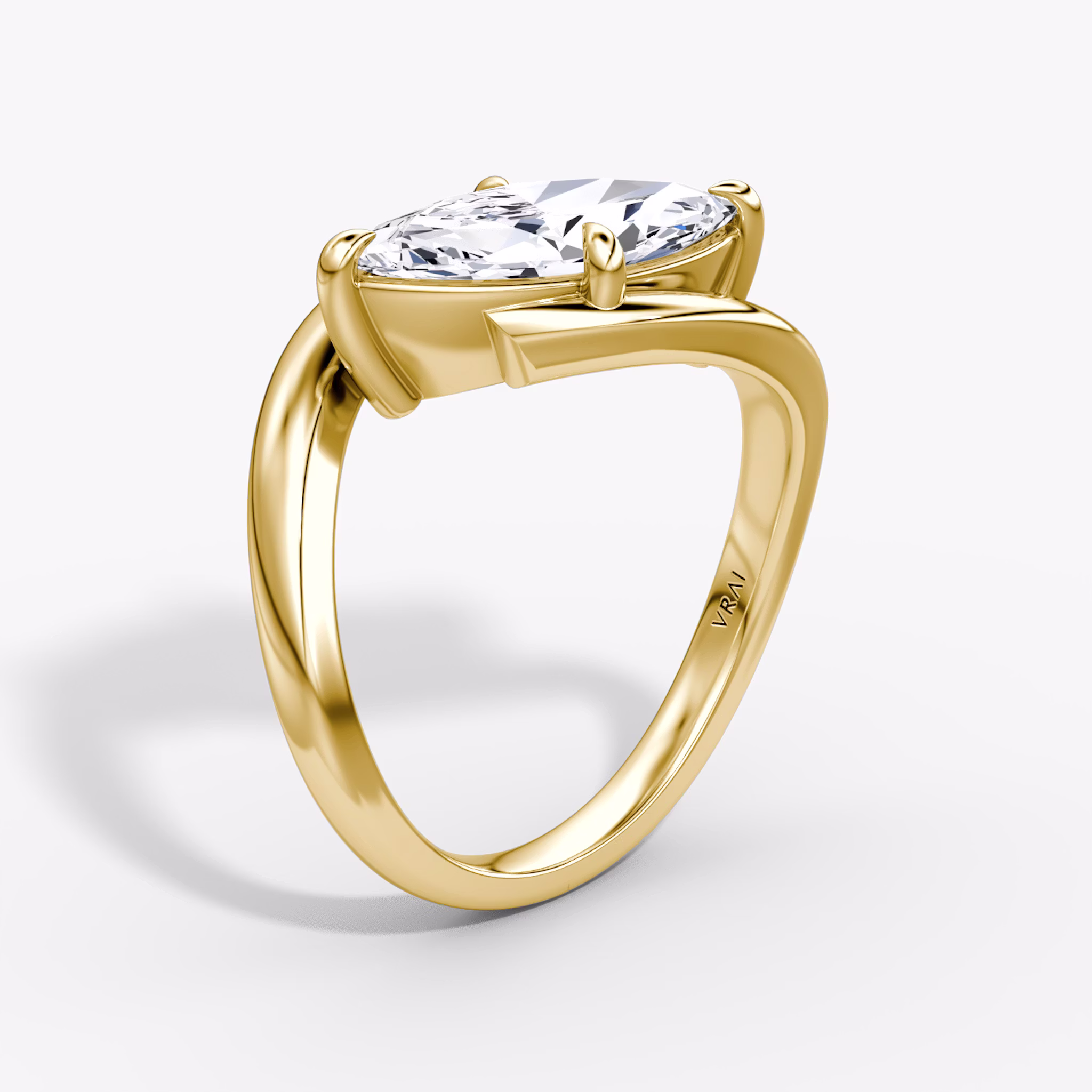 Wrapped Solitairo | Marquise | 18k | Oro amarillo | bandAccent: Simple | diamondOrientation: vertical | caratWeight: other