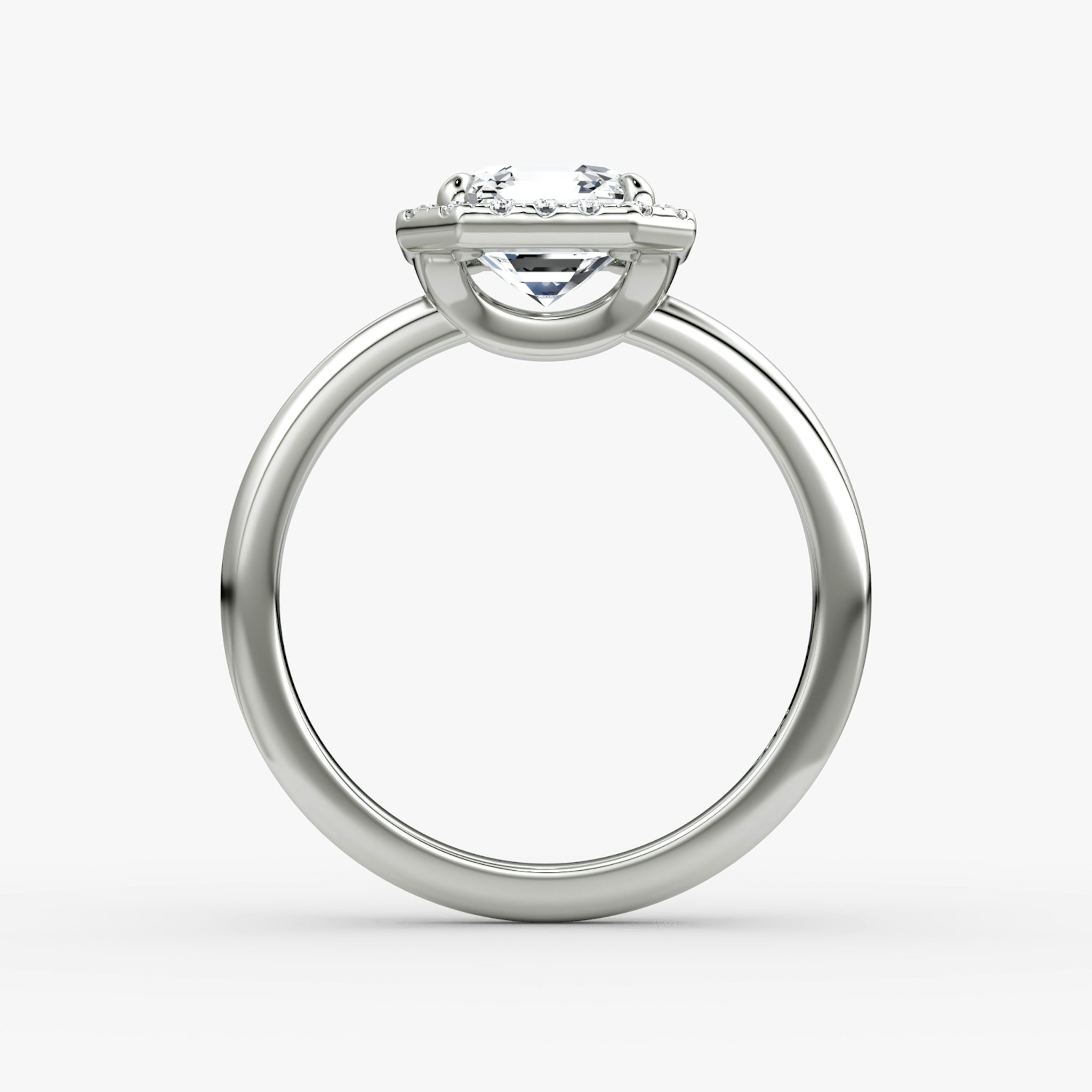 The Halo | Asscher | 18k | White Gold | bandAccent: Plain | haloSize: original | diamondOrientation: vertical | caratWeight: other
