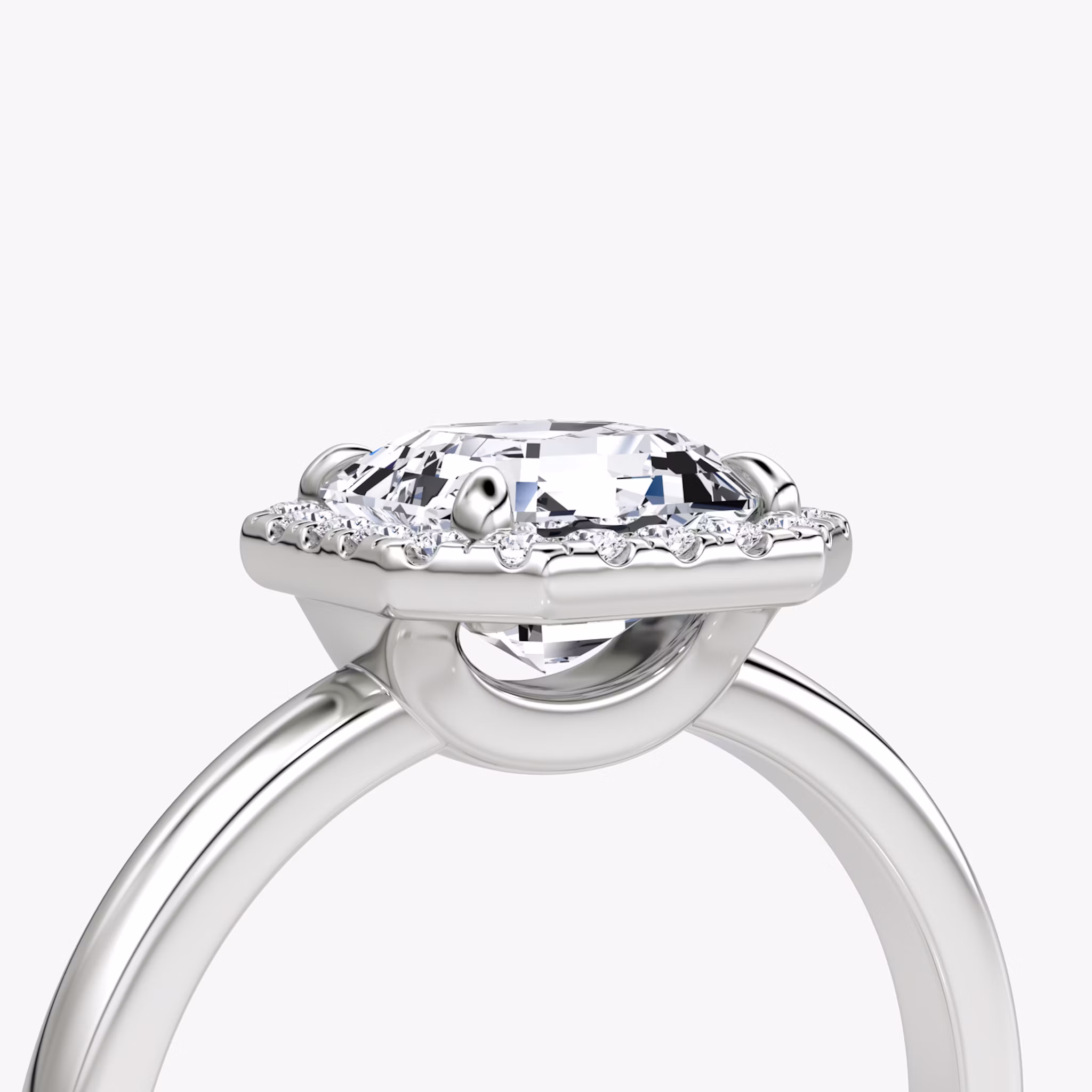 The Halo | Asscher | 18k | White Gold | bandAccent: Plain | haloSize: original | diamondOrientation: vertical | caratWeight: other