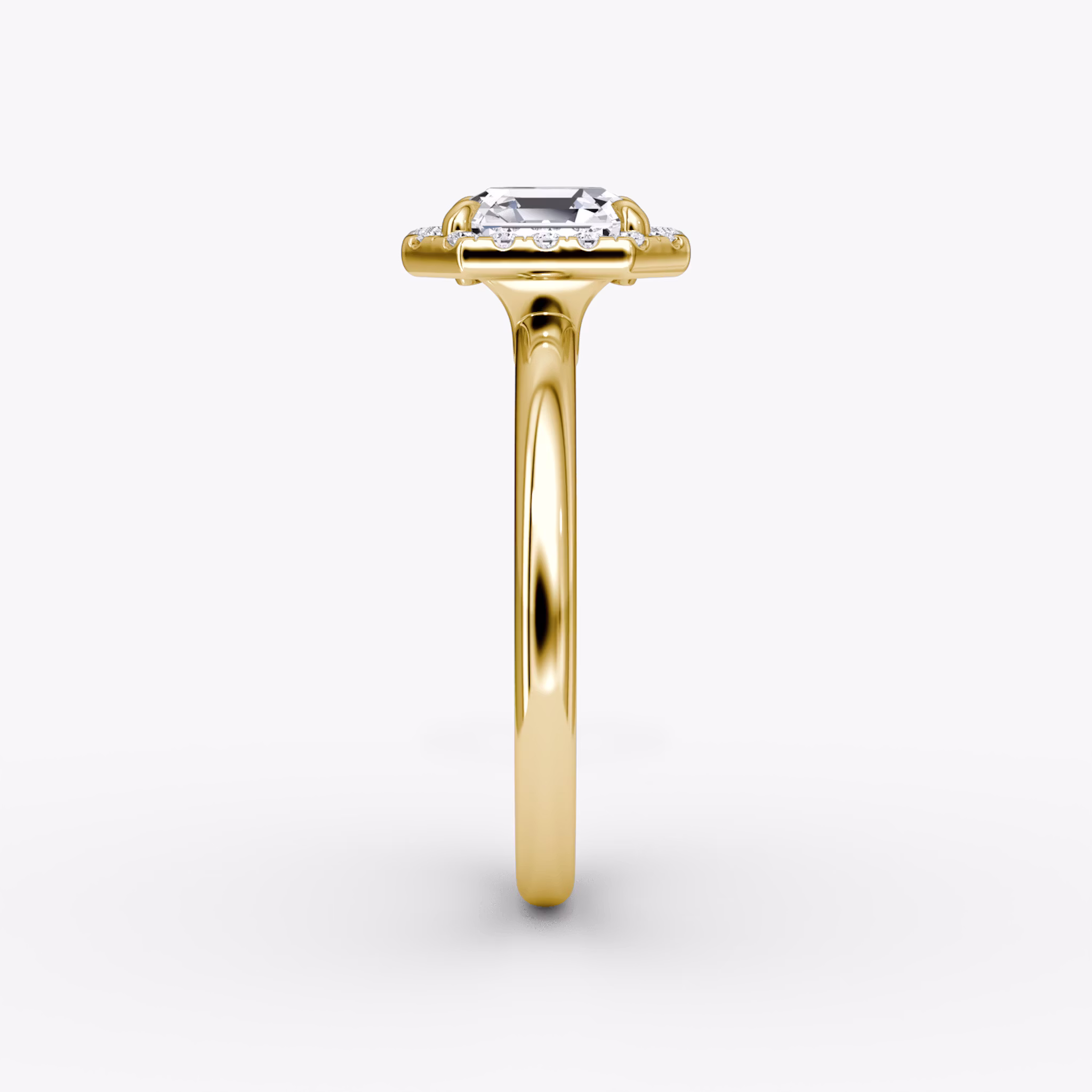 The Halo | Asscher | 18k | Yellow Gold | bandAccent: Plain | haloSize: original | diamondOrientation: vertical | caratWeight: other