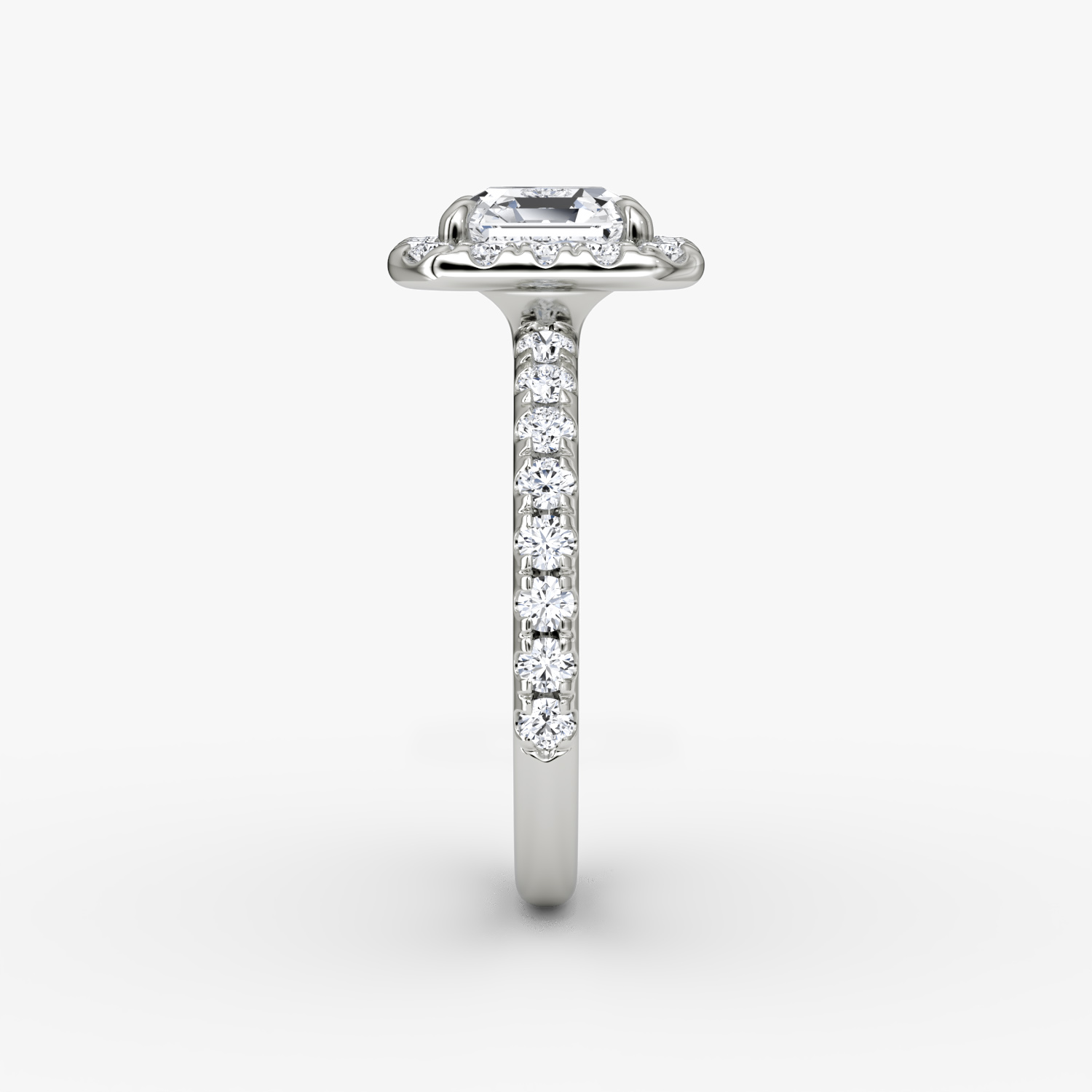 The Halo | Asscher | 18k | White Gold | bandAccent: Pavé | haloSize: large | diamondOrientation: vertical | caratWeight: other