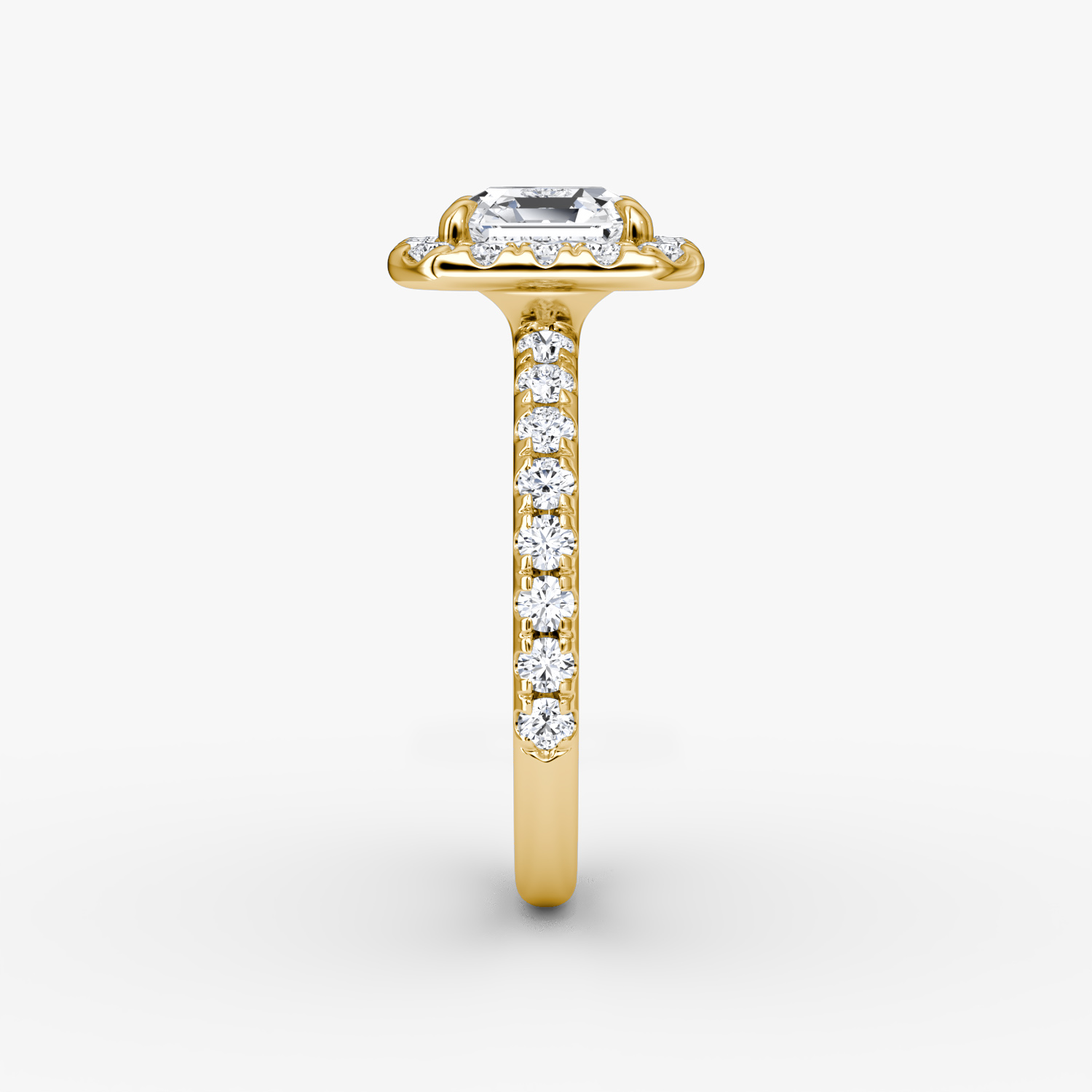 The Halo | Asscher | 18k | Yellow Gold | bandAccent: Pavé | haloSize: large | diamondOrientation: vertical | caratWeight: other