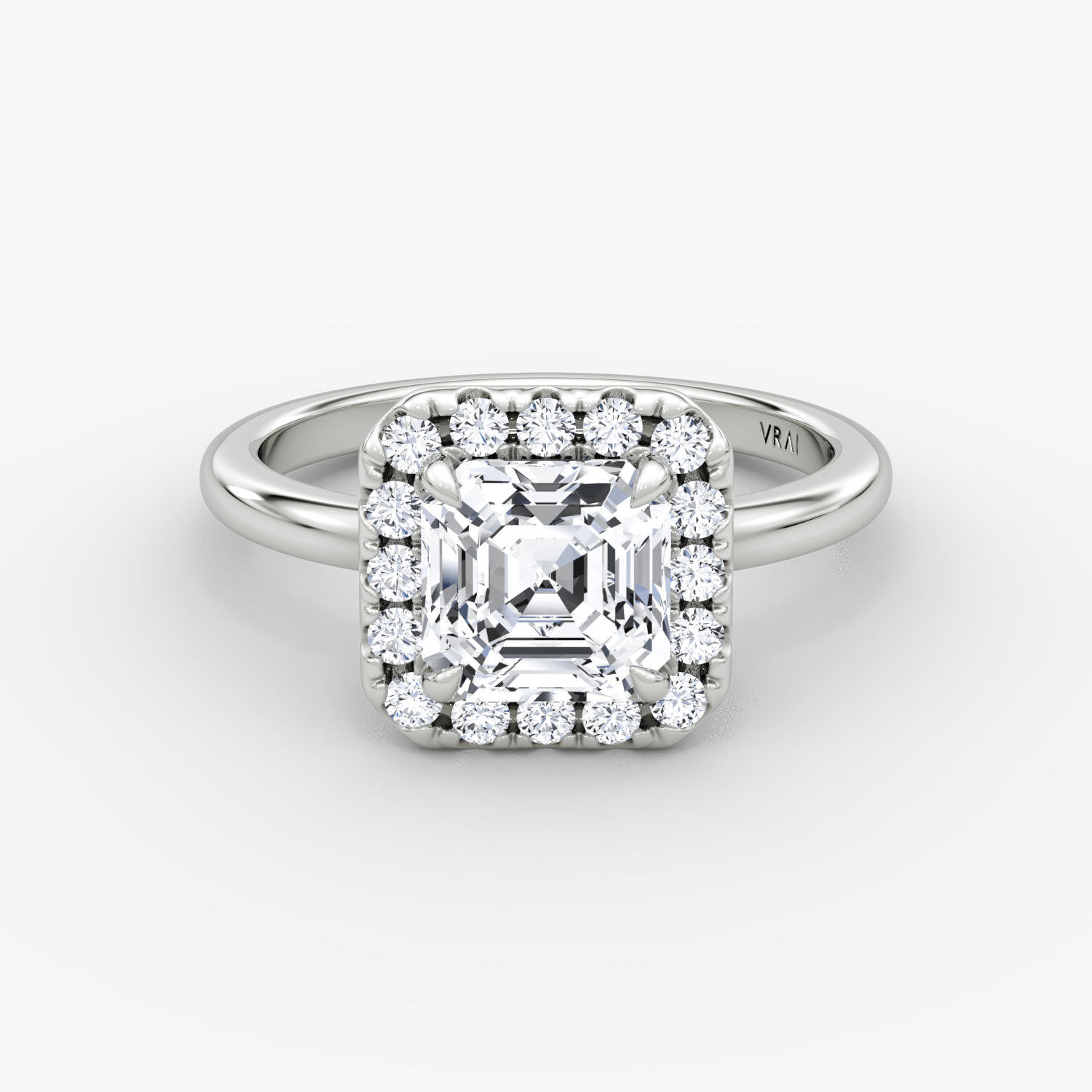 The Halo | Asscher | 18k | White Gold | bandAccent: Plain | haloSize: large | diamondOrientation: vertical | caratWeight: other