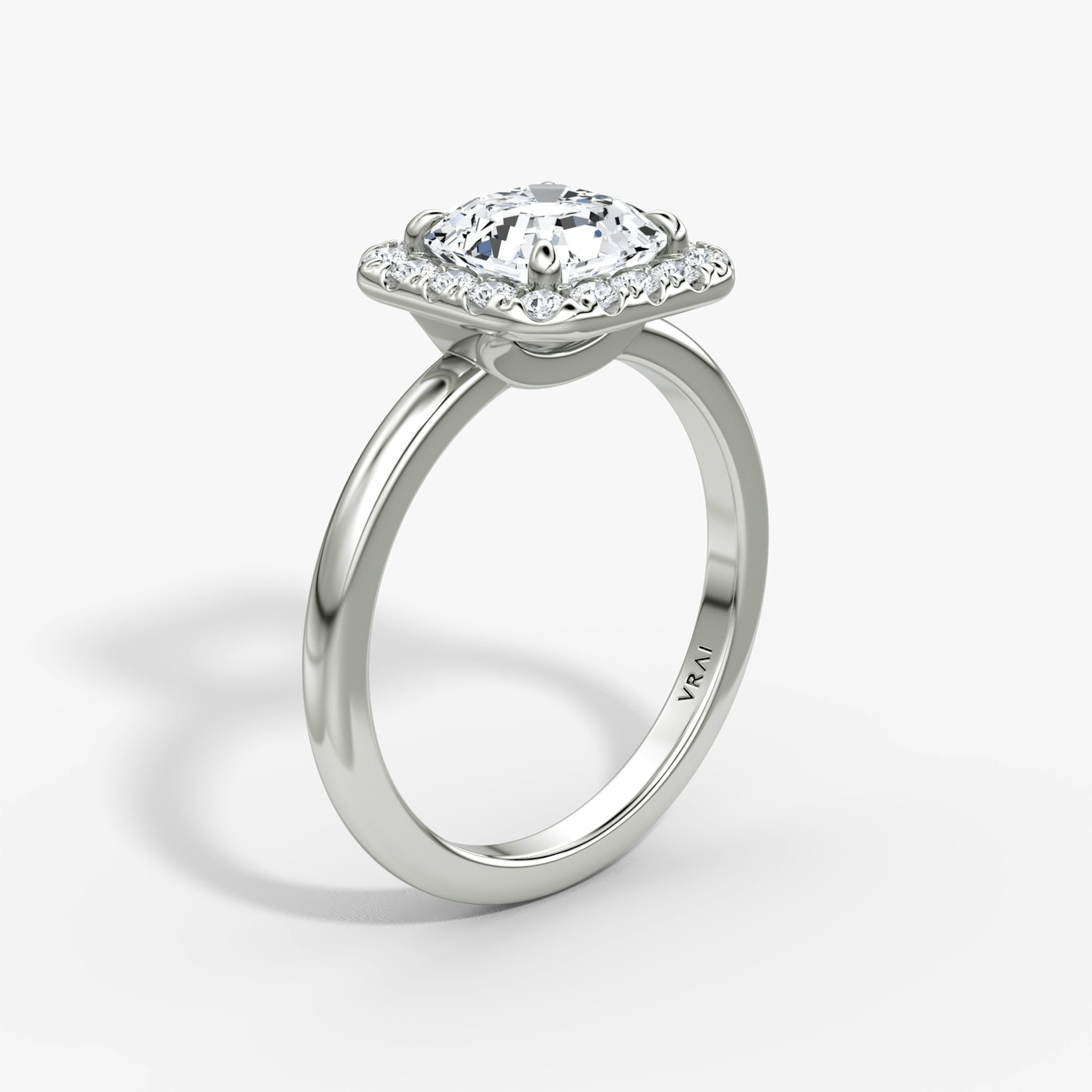 The Halo | Asscher | 18k | White Gold | bandAccent: Plain | haloSize: large | diamondOrientation: vertical | caratWeight: other