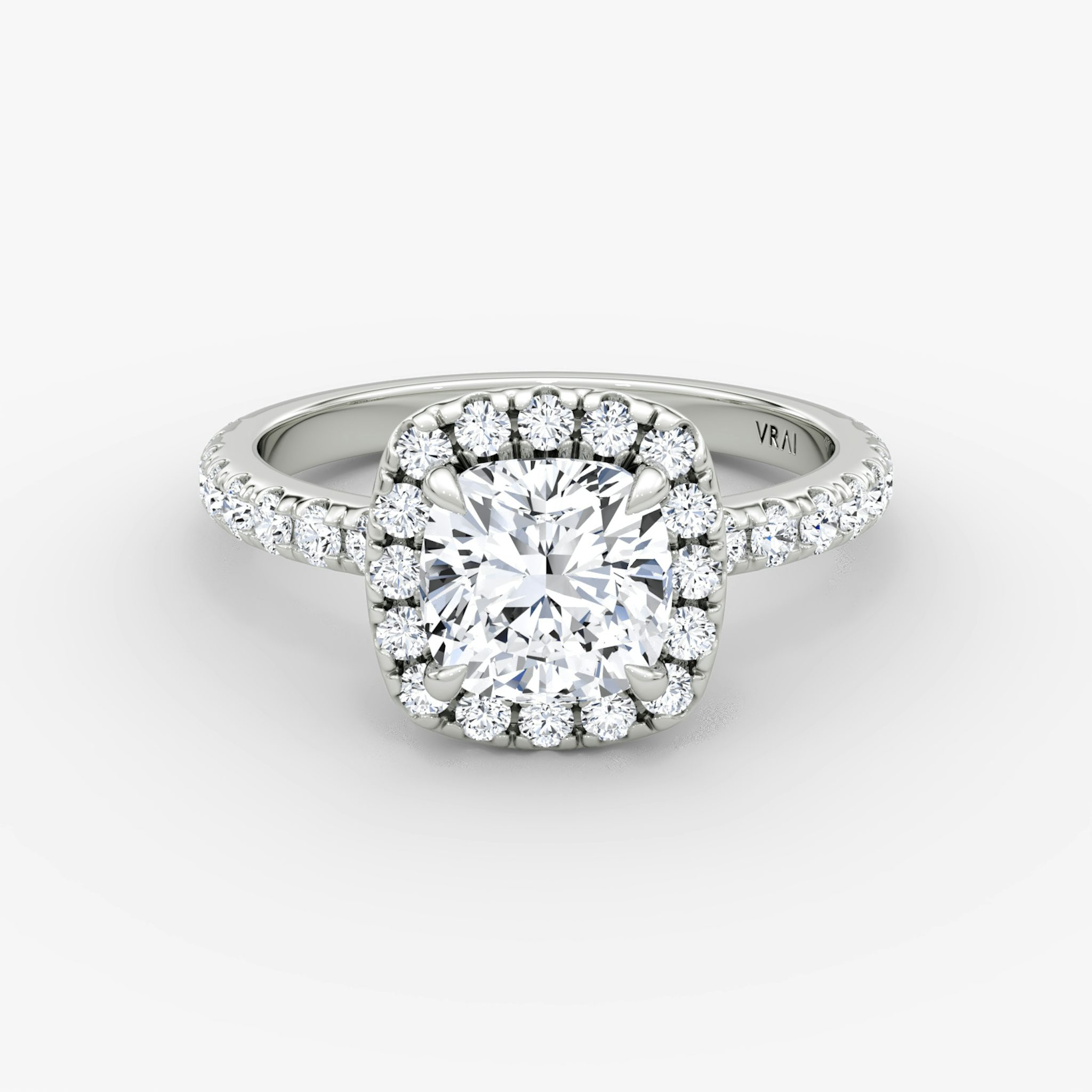 The Halo | Cushion | 18k | White Gold | bandAccent: Pavé | haloSize: large | diamondOrientation: vertical | caratWeight: other