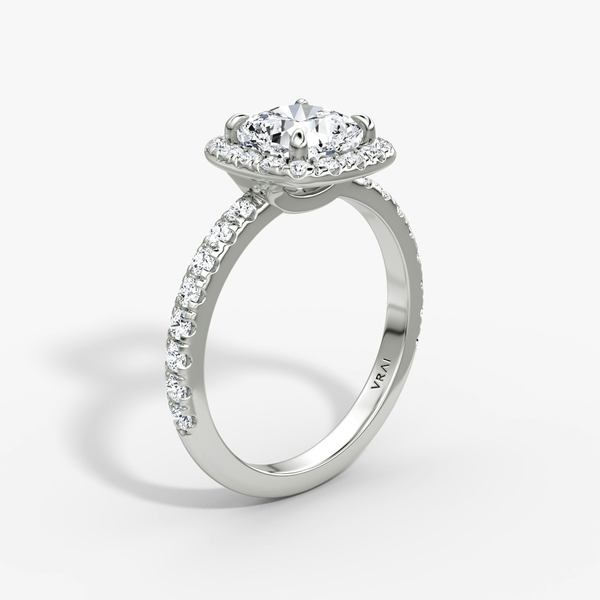 The Halo | Cushion | 18k | White Gold | bandAccent: Pavé | haloSize: large | diamondOrientation: vertical | caratWeight: other