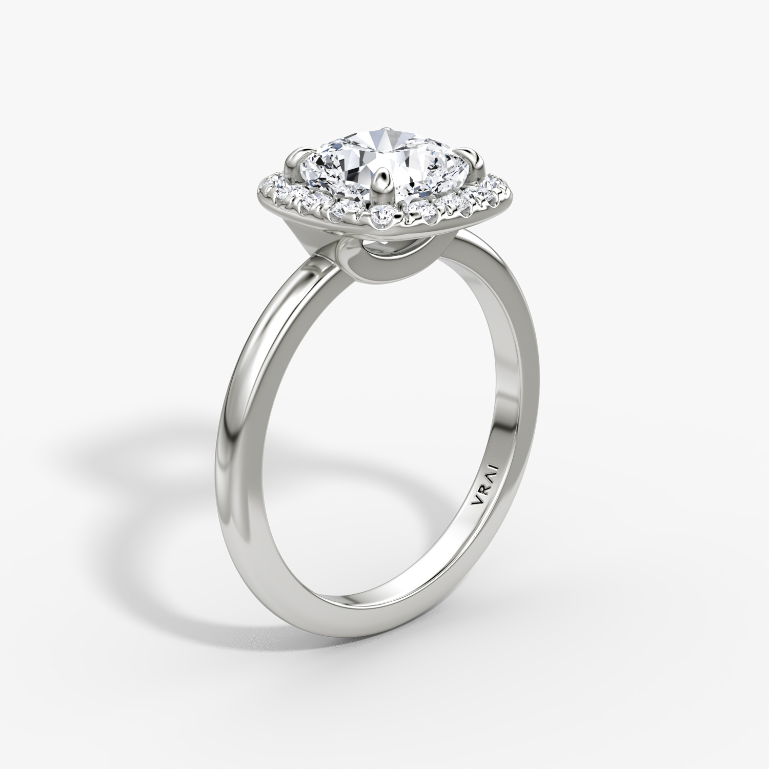 The Halo | Cushion | 18k | White Gold | bandAccent: Plain | haloSize: large | diamondOrientation: vertical | caratWeight: other