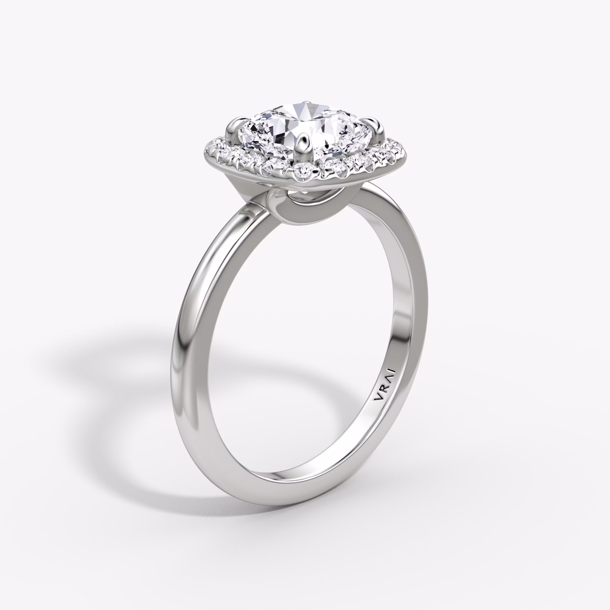 The Halo | Cushion | 18k | White Gold | bandAccent: Plain | haloSize: large | diamondOrientation: vertical | caratWeight: other