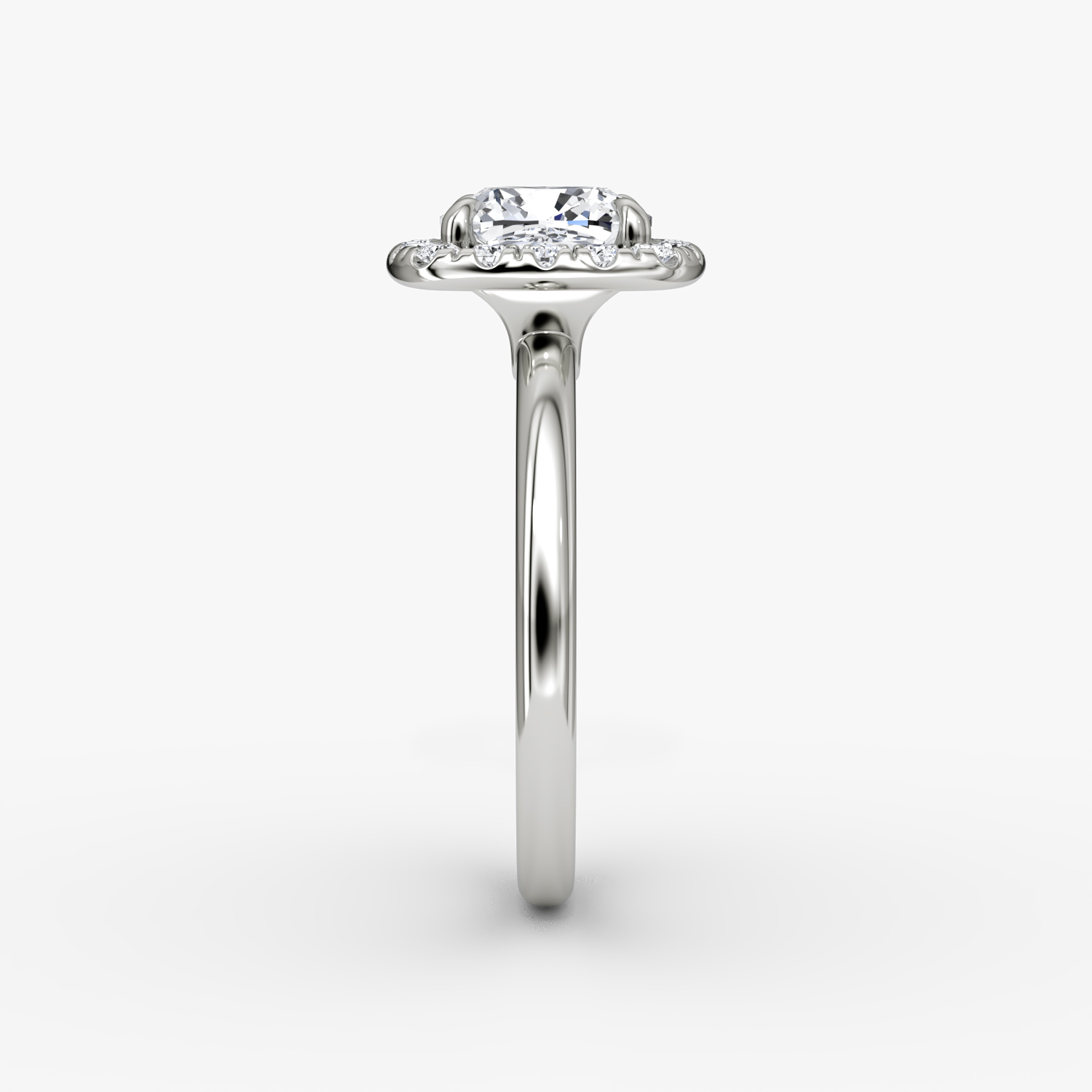 The Halo | Cushion | 18k | White Gold | bandAccent: Plain | haloSize: large | diamondOrientation: vertical | caratWeight: other