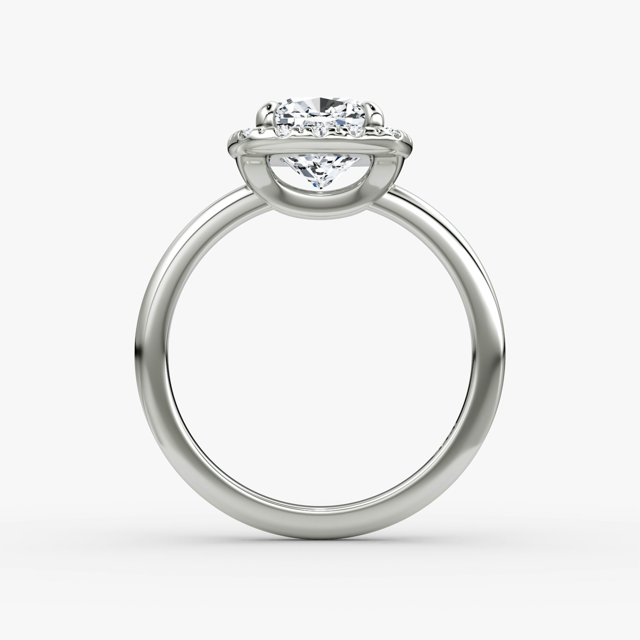 The Halo | Cushion | 18k | White Gold | bandAccent: Plain | haloSize: large | diamondOrientation: vertical | caratWeight: other