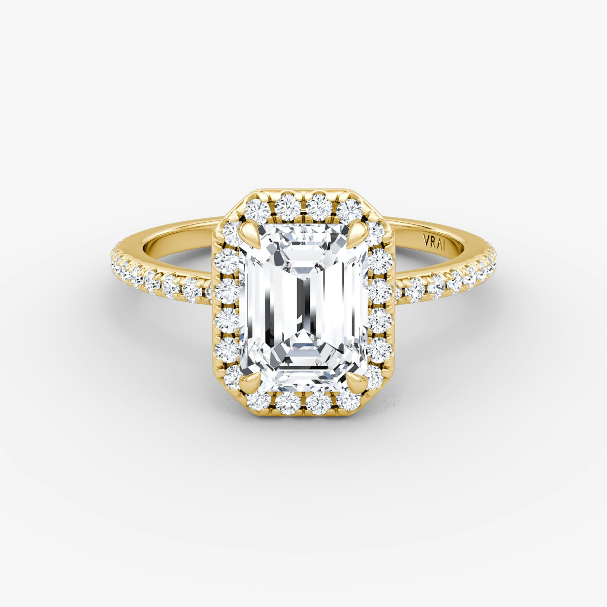 The Halo | Emerald | 18k | Yellow Gold | bandAccent: Pavé | haloSize: original | diamondOrientation: vertical | caratWeight: other