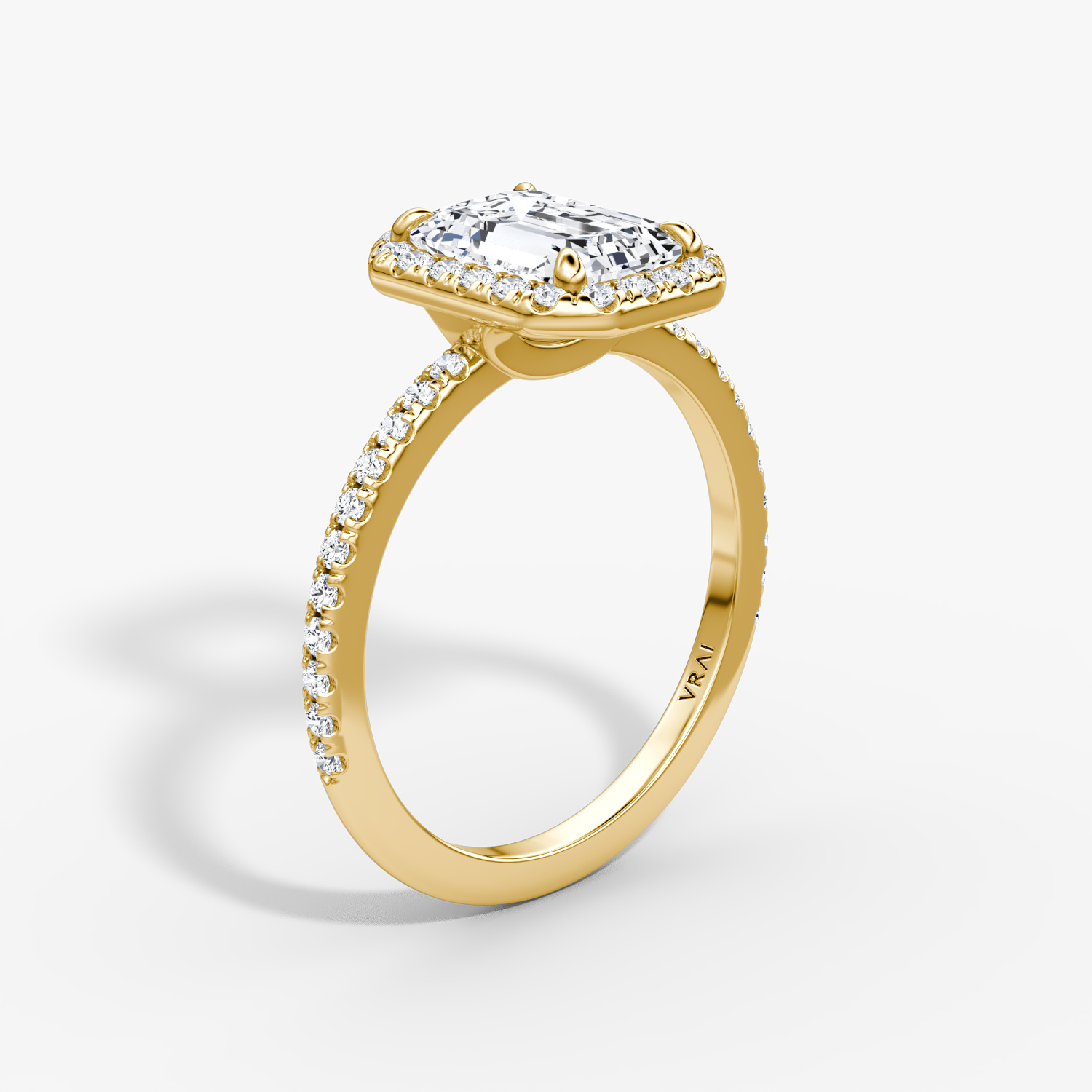 The Halo | Emerald | 18k | Yellow Gold | bandAccent: Pavé | haloSize: original | diamondOrientation: vertical | caratWeight: other