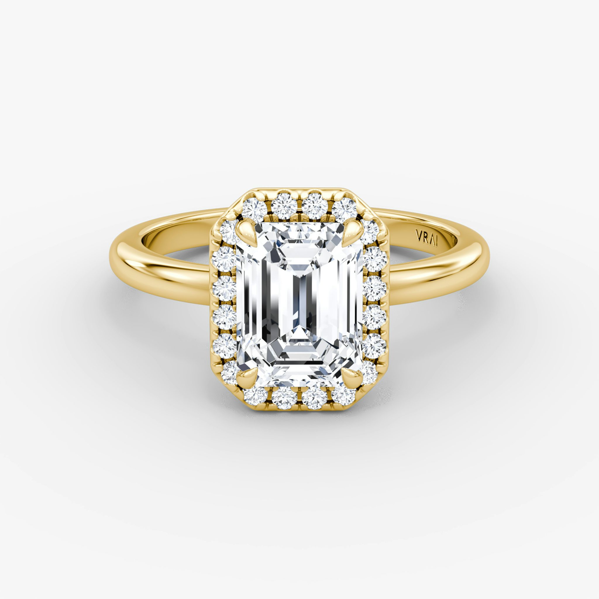 Halo | Emerald | 18k | Gelbgold | bandAccent: Ohne Pavé-Besatz | haloSize: original | diamondOrientation: vertical | caratWeight: other