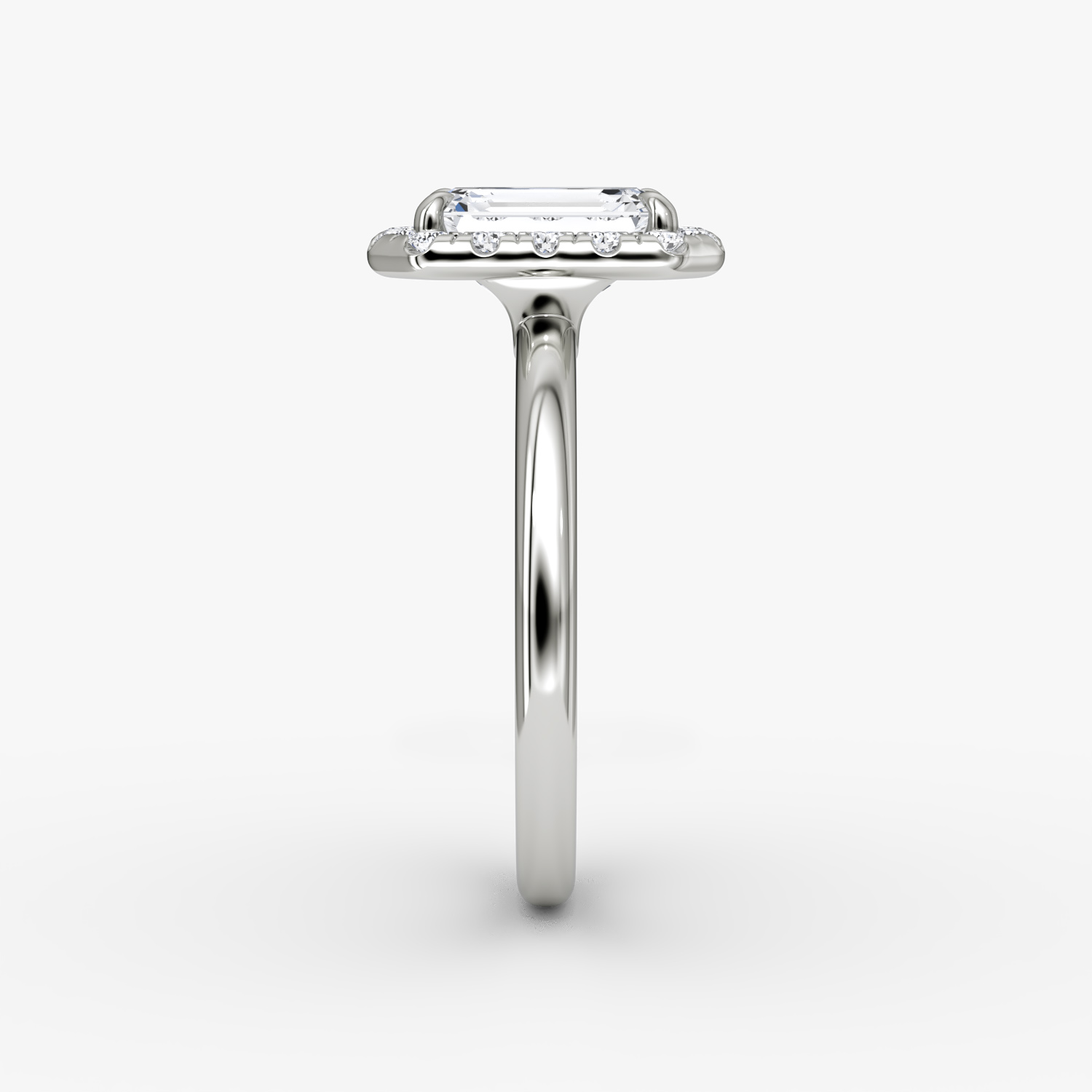 The Halo | Emerald | 18k | White Gold | bandAccent: Plain | haloSize: large | diamondOrientation: vertical | caratWeight: other
