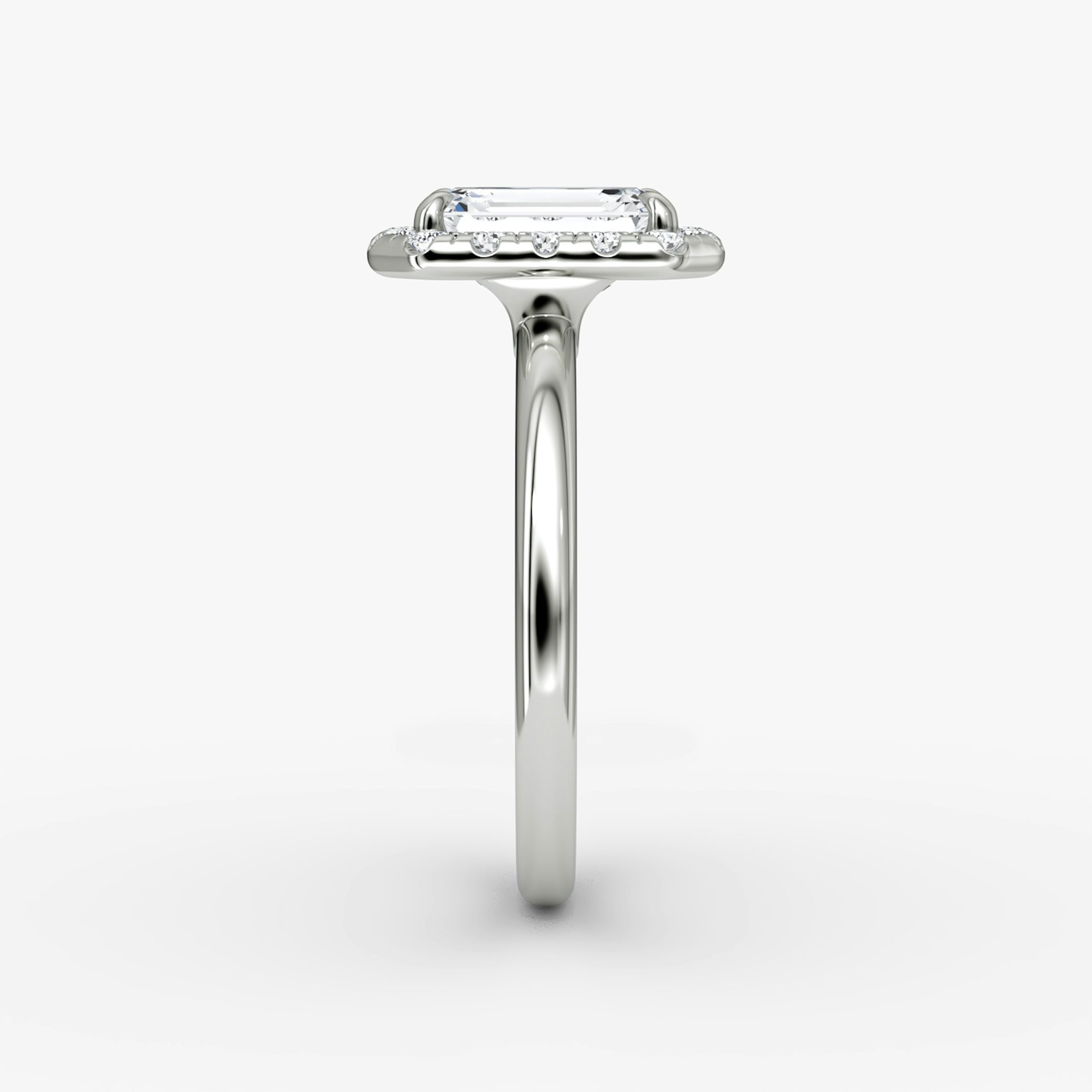 The Halo | Emerald | 18k | White Gold | bandAccent: Plain | haloSize: large | diamondOrientation: vertical | caratWeight: other