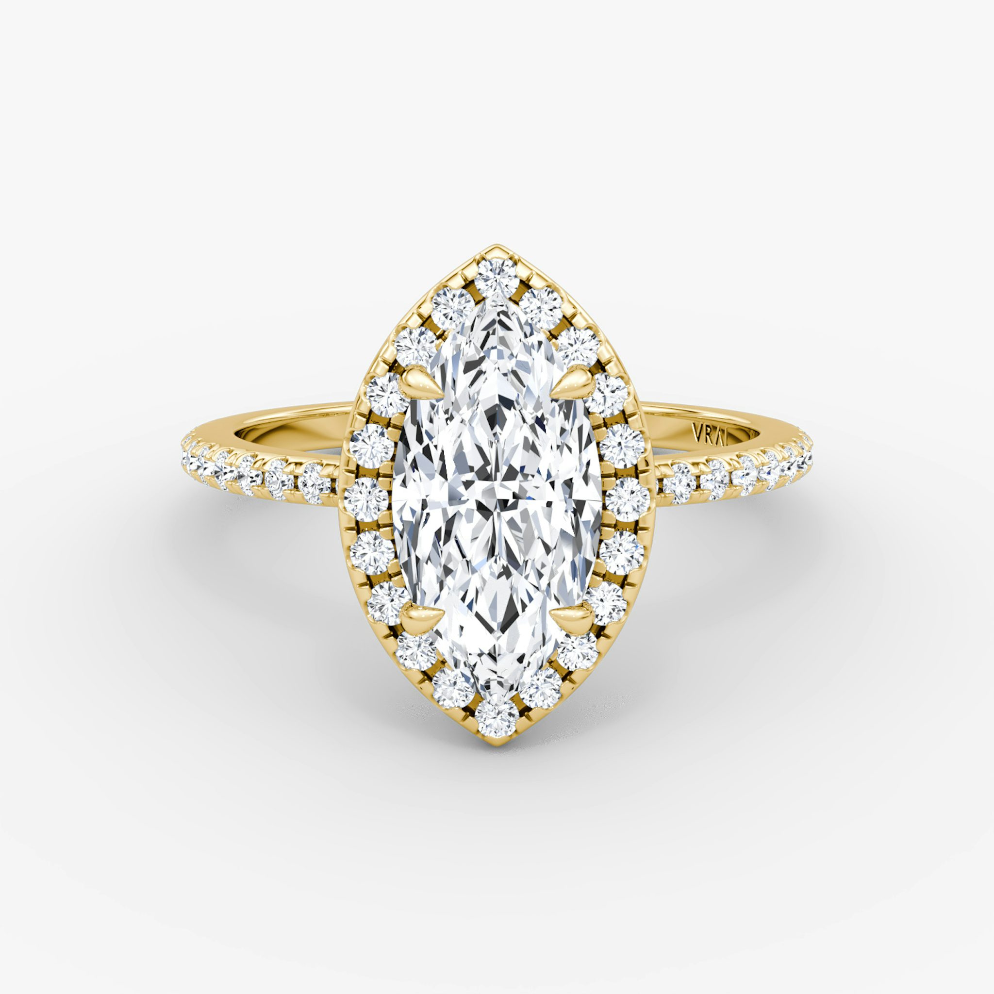 Anillo de compromiso Halo | Marquise | 18k | Oro amarillo | bandAccent: Pavé | haloSize: original | diamondOrientation: vertical | caratWeight: other