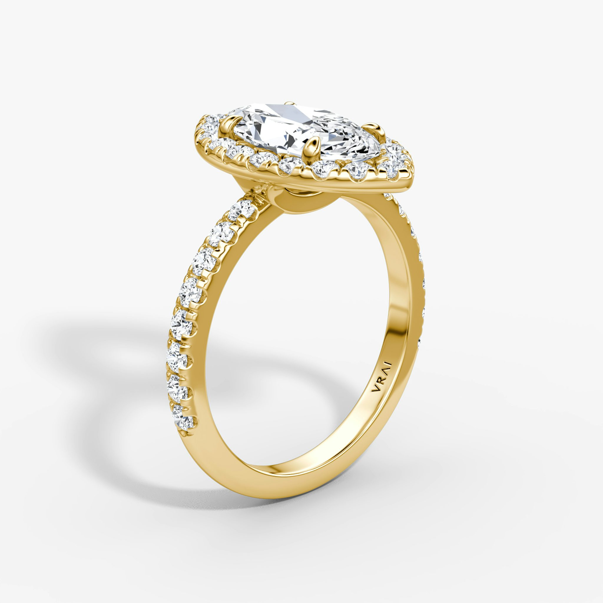 The Halo | Marquise | 18k | Yellow Gold | bandAccent: Pavé | haloSize: large | diamondOrientation: vertical | caratWeight: other