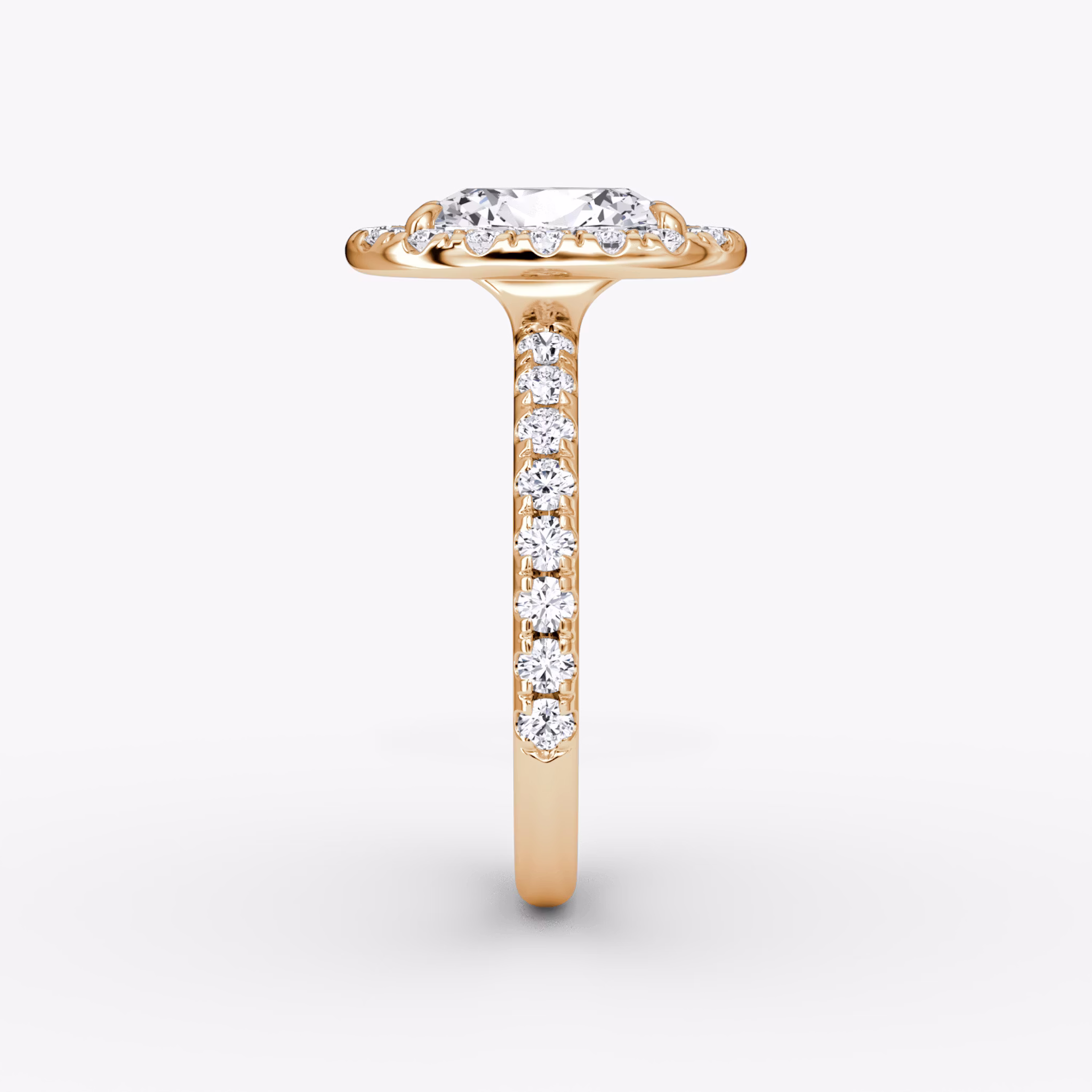 Halo | Oval | 14k | Roségold | bandAccent: Mit Pavé-Besatz | haloSize: large | diamondOrientation: vertical | caratWeight: other