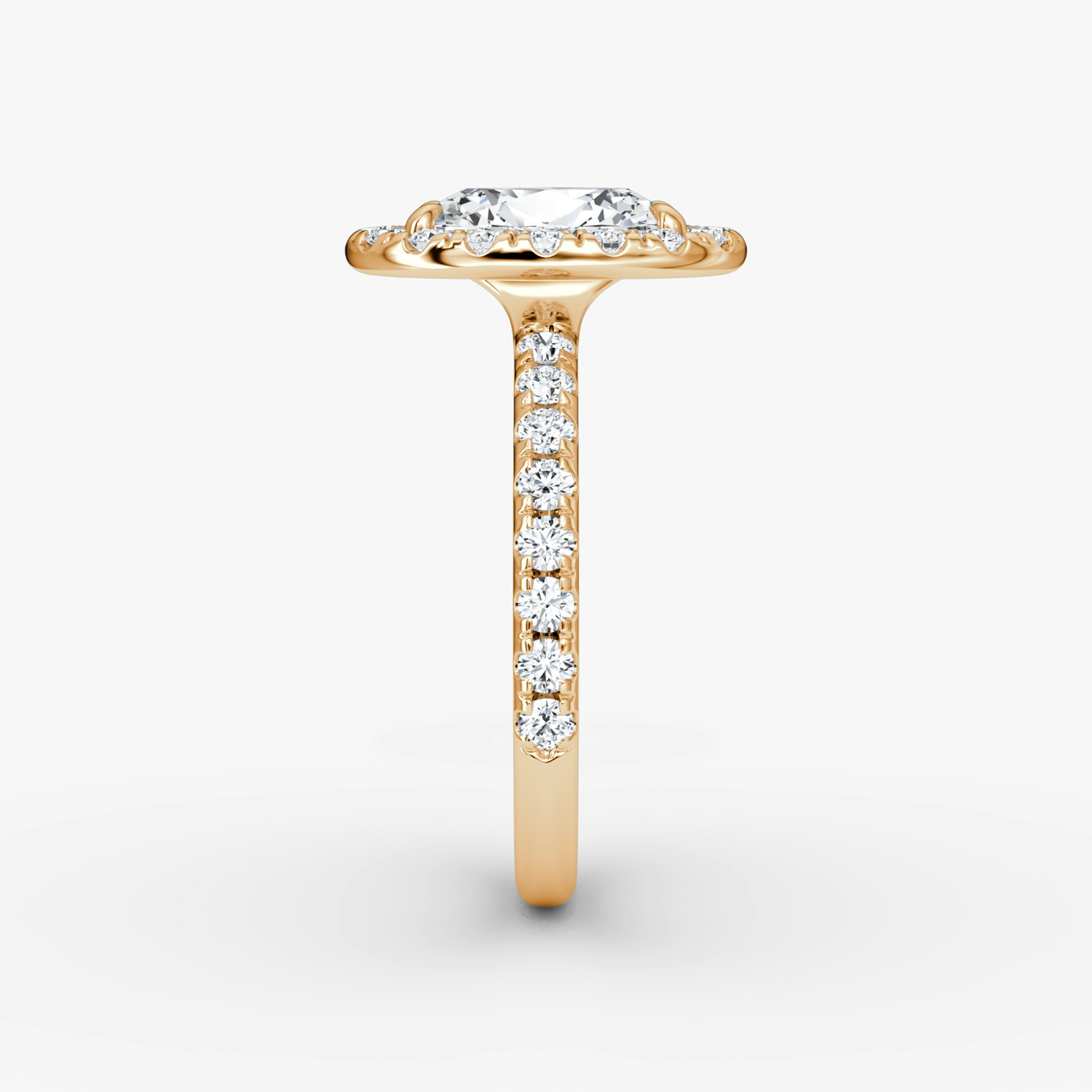 Halo | Oval | 14k | Roségold | bandAccent: Mit Pavé-Besatz | haloSize: large | diamondOrientation: vertical | caratWeight: other