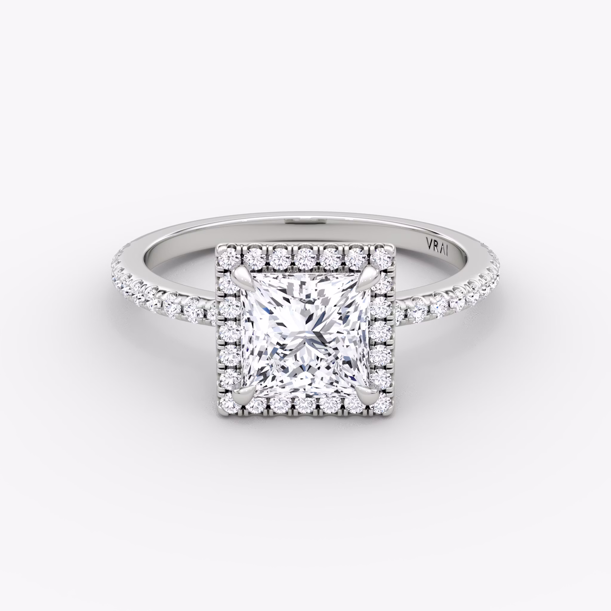 Halo | Princess | Platin | bandAccent: Mit Pavé-Besatz | haloSize: original | diamondOrientation: vertical | caratWeight: other