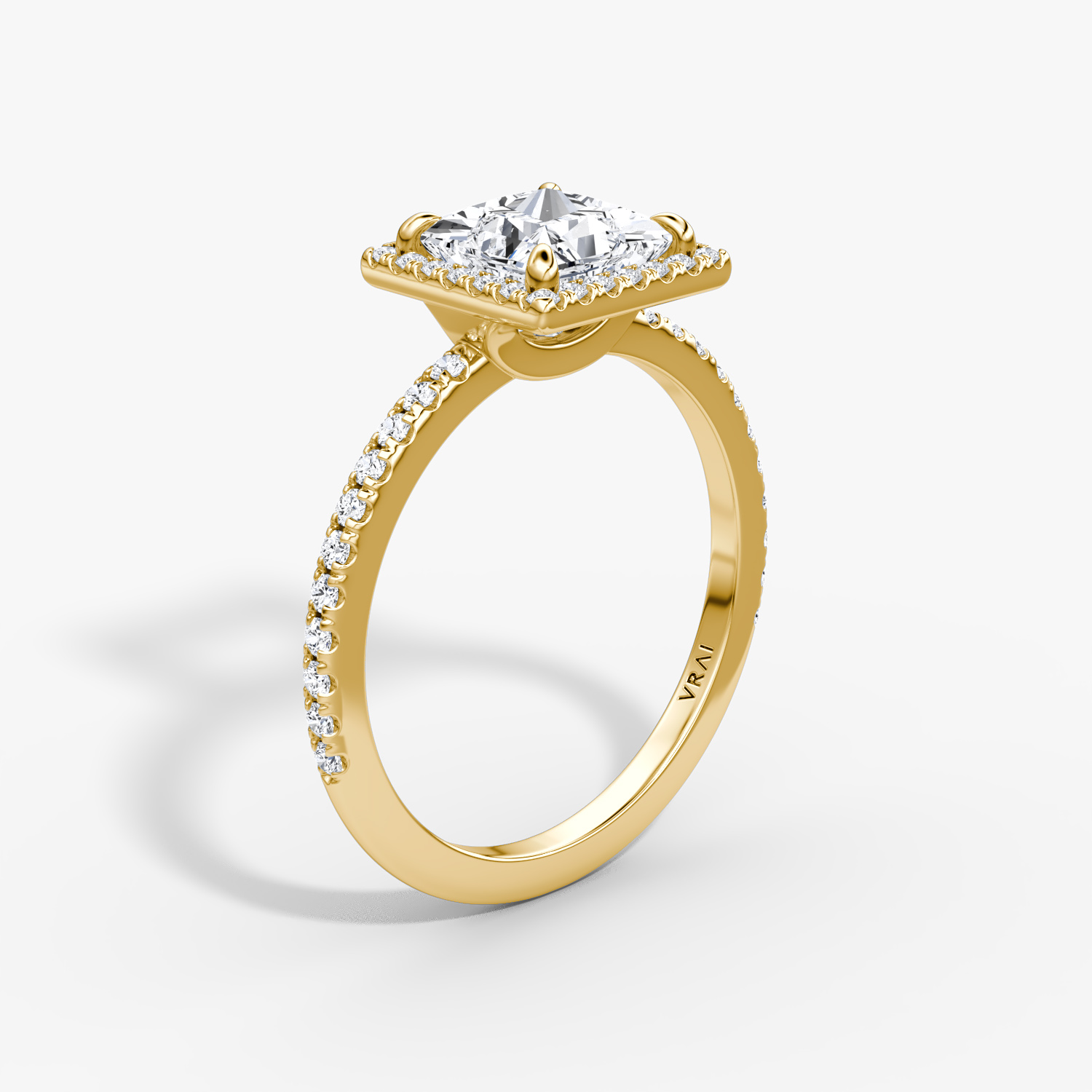 The Halo | Princess | 18k | Yellow Gold | bandAccent: Pavé | haloSize: original | diamondOrientation: vertical | caratWeight: other