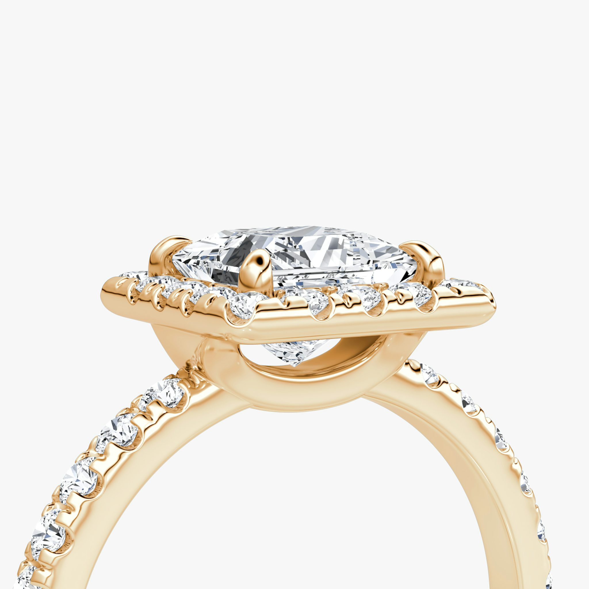 Halo | Princess | 14k | Roségold | bandAccent: Mit Pavé-Besatz | haloSize: large | diamondOrientation: vertical | caratWeight: other