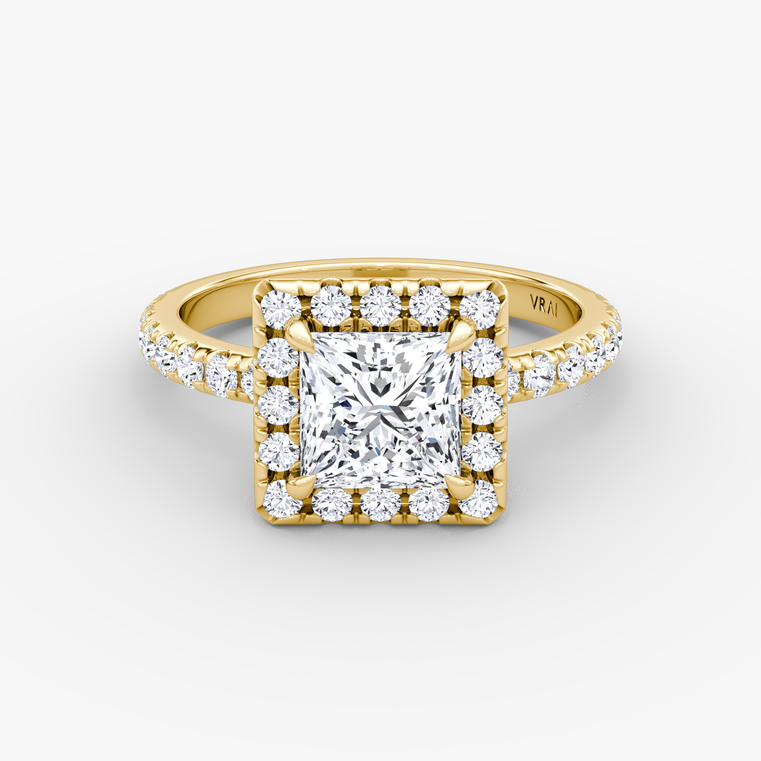 Halo | Princess | 18k | Gelbgold | bandAccent: Mit Pavé-Besatz | haloSize: large | diamondOrientation: vertical | caratWeight: other