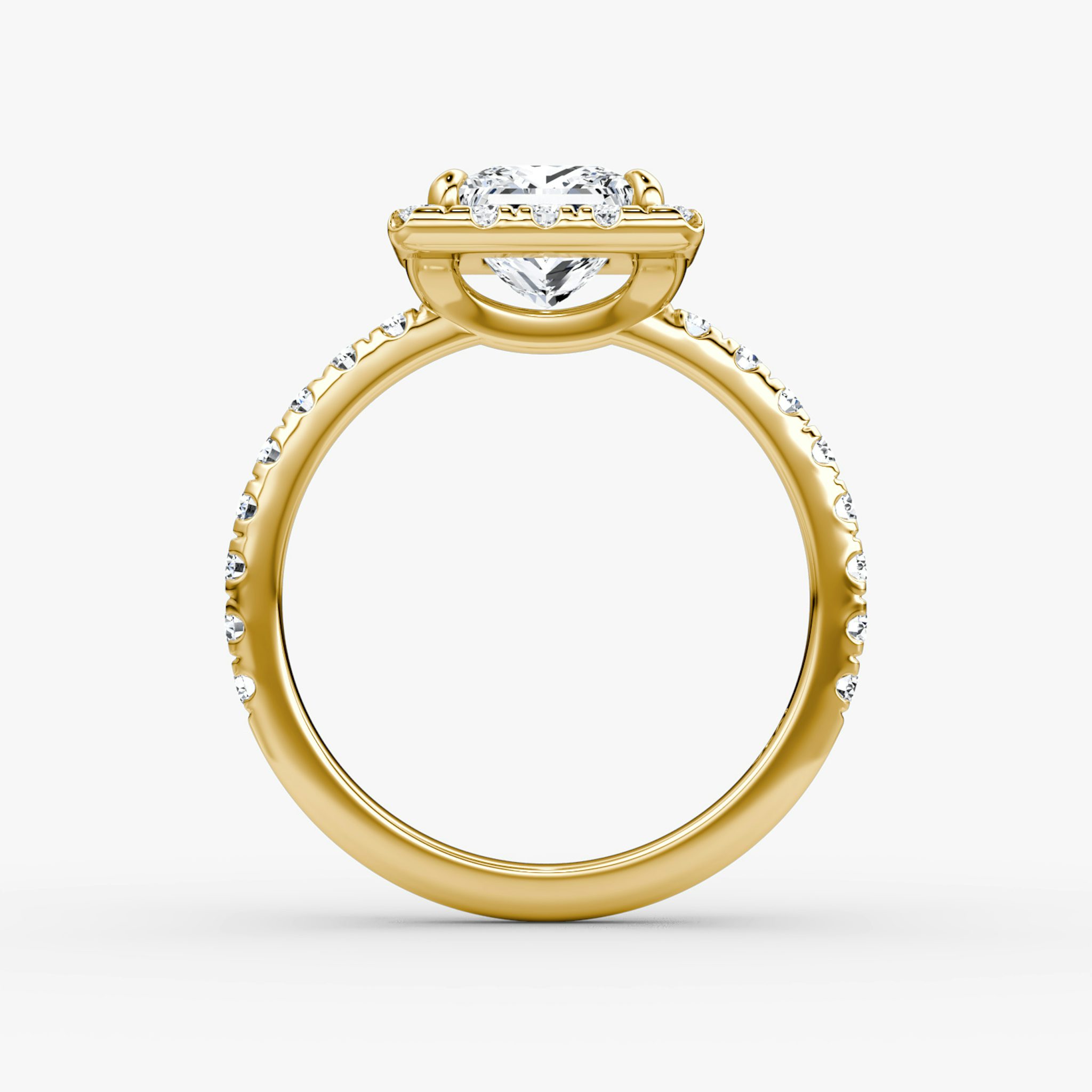 Halo | Princess | 18k | Gelbgold | bandAccent: Mit Pavé-Besatz | haloSize: large | diamondOrientation: vertical | caratWeight: other