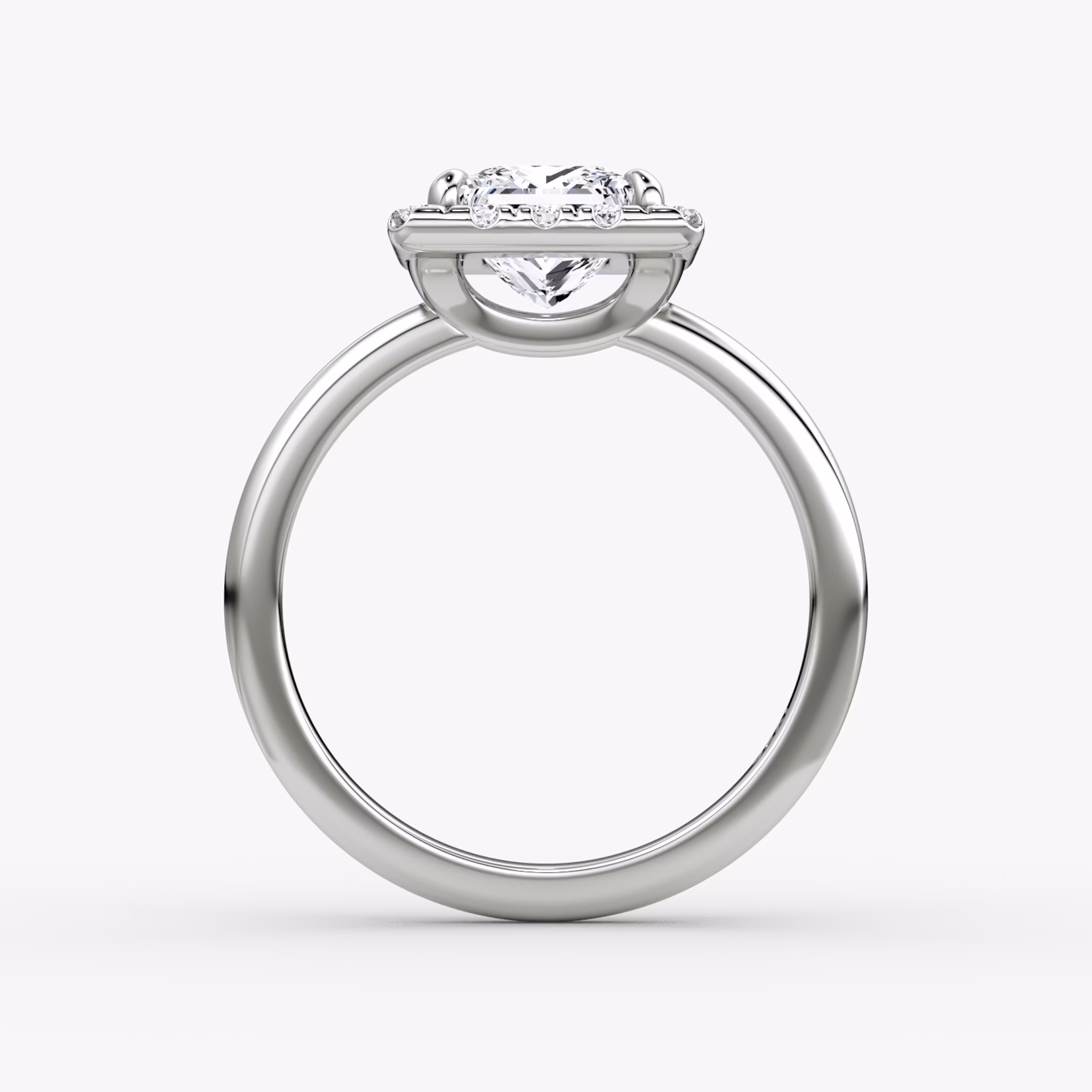 Halo | Princess | Platin | bandAccent: Ohne Pavé-Besatz | haloSize: large | diamondOrientation: vertical | caratWeight: other
