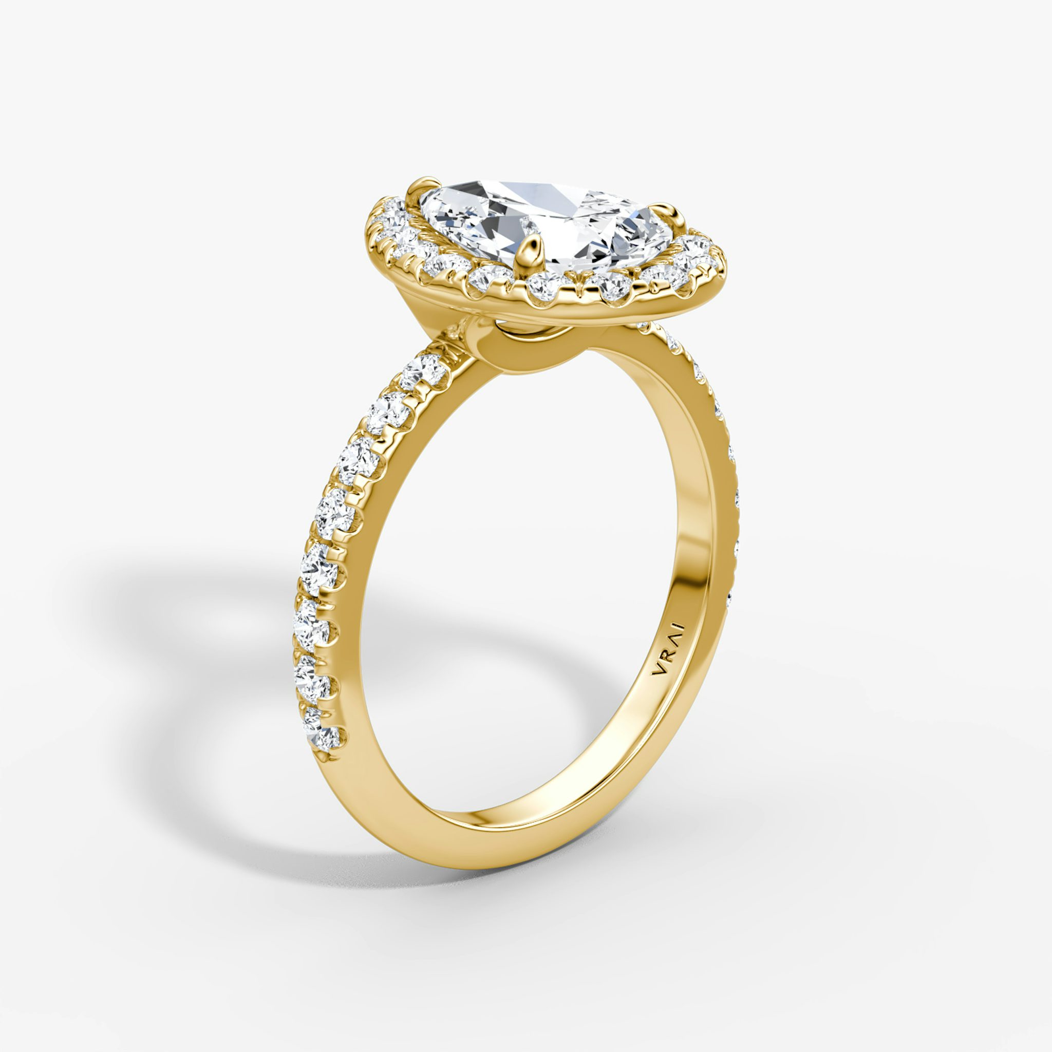 The Halo | Pear | 18k | Yellow Gold | bandAccent: Pavé | haloSize: large | diamondOrientation: vertical | caratWeight: other
