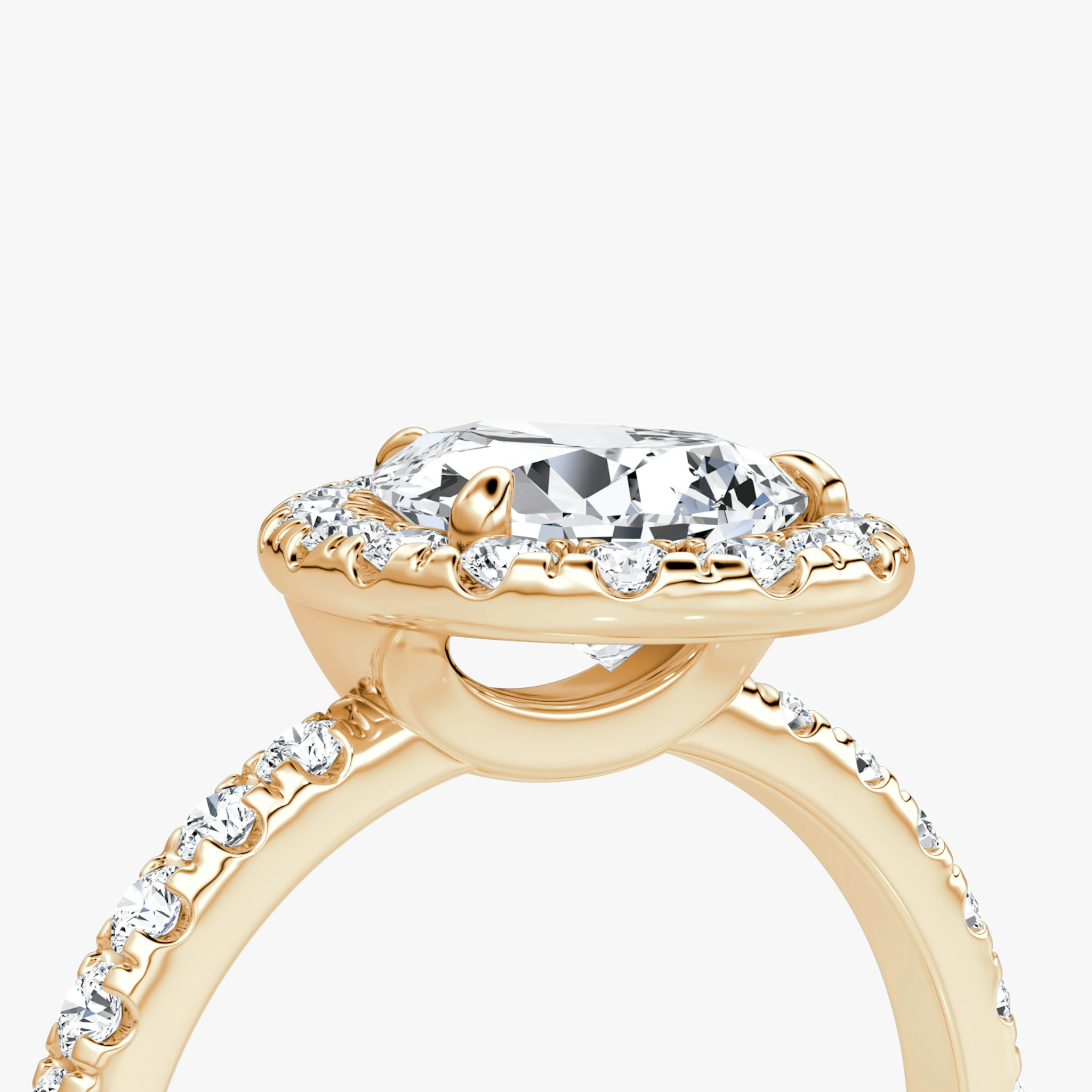 Anillo de compromiso Halo | Pera | 14k | Oro rosa | bandAccent: Pavé | haloSize: large | diamondOrientation: vertical | caratWeight: other