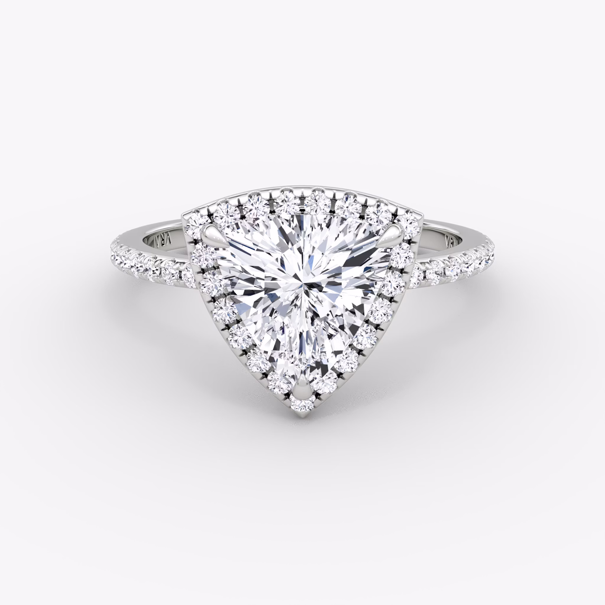 Halo | Trillant | 18k | Weißgold | bandAccent: Mit Pavé-Besatz | haloSize: original | diamondOrientation: vertical | caratWeight: other