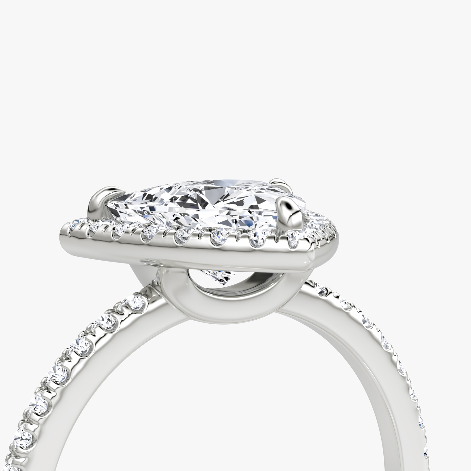 Halo | Trillant | 18k | Weißgold | bandAccent: Mit Pavé-Besatz | haloSize: original | diamondOrientation: vertical | caratWeight: other
