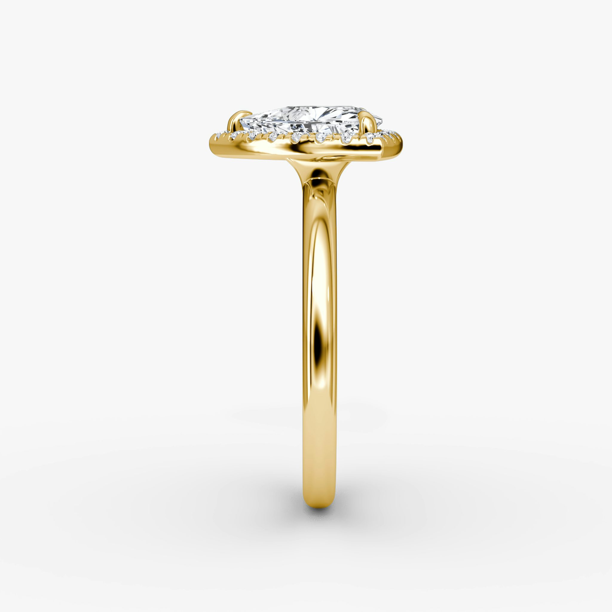 The Halo | Trillion | 18k | Yellow Gold | bandAccent: Plain | haloSize: original | diamondOrientation: vertical | caratWeight: other