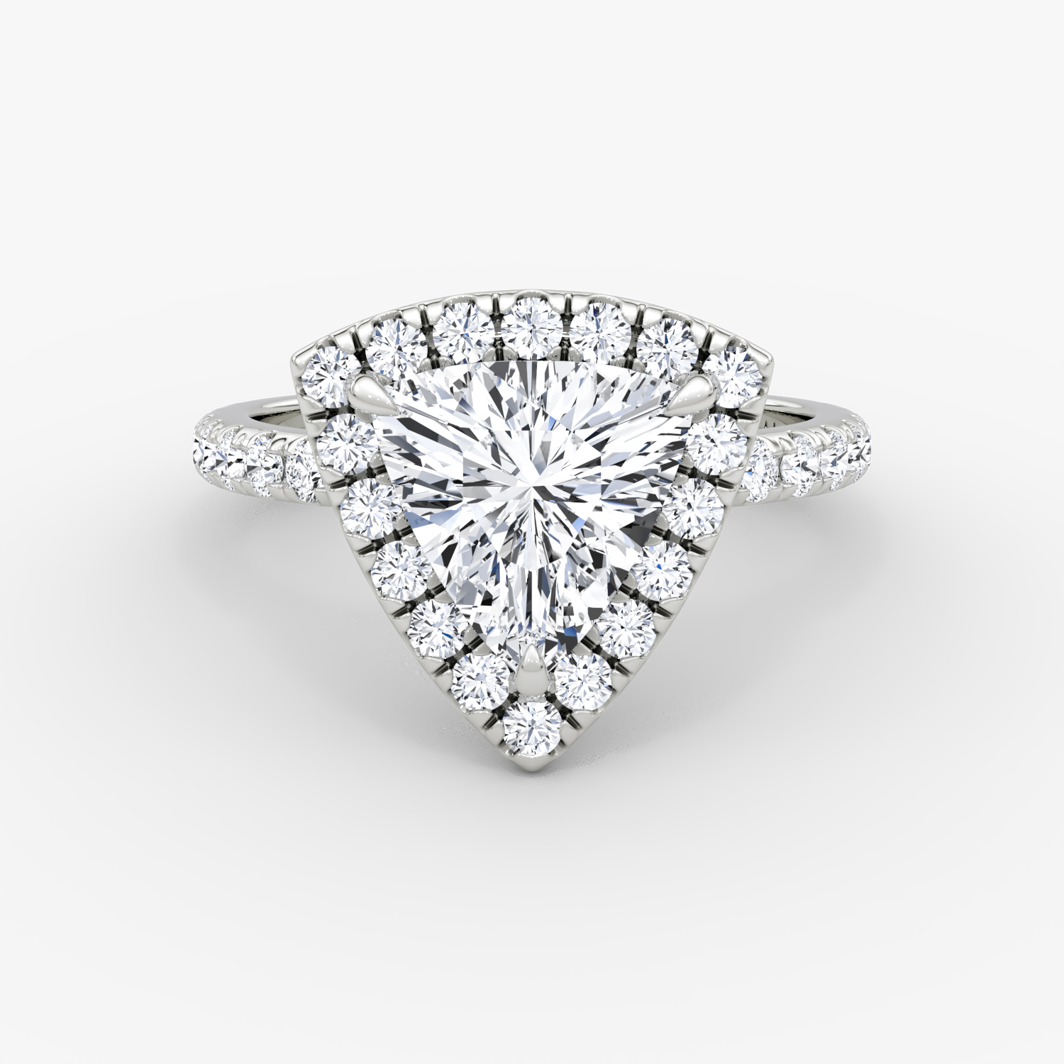 Halo | Trillant | Platin | bandAccent: Mit Pavé-Besatz | haloSize: large | diamondOrientation: vertical | caratWeight: other