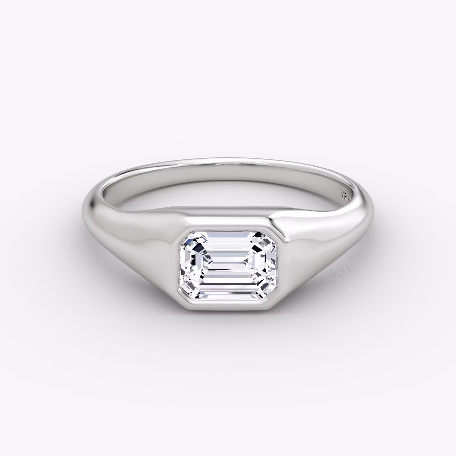 East-West Signet
