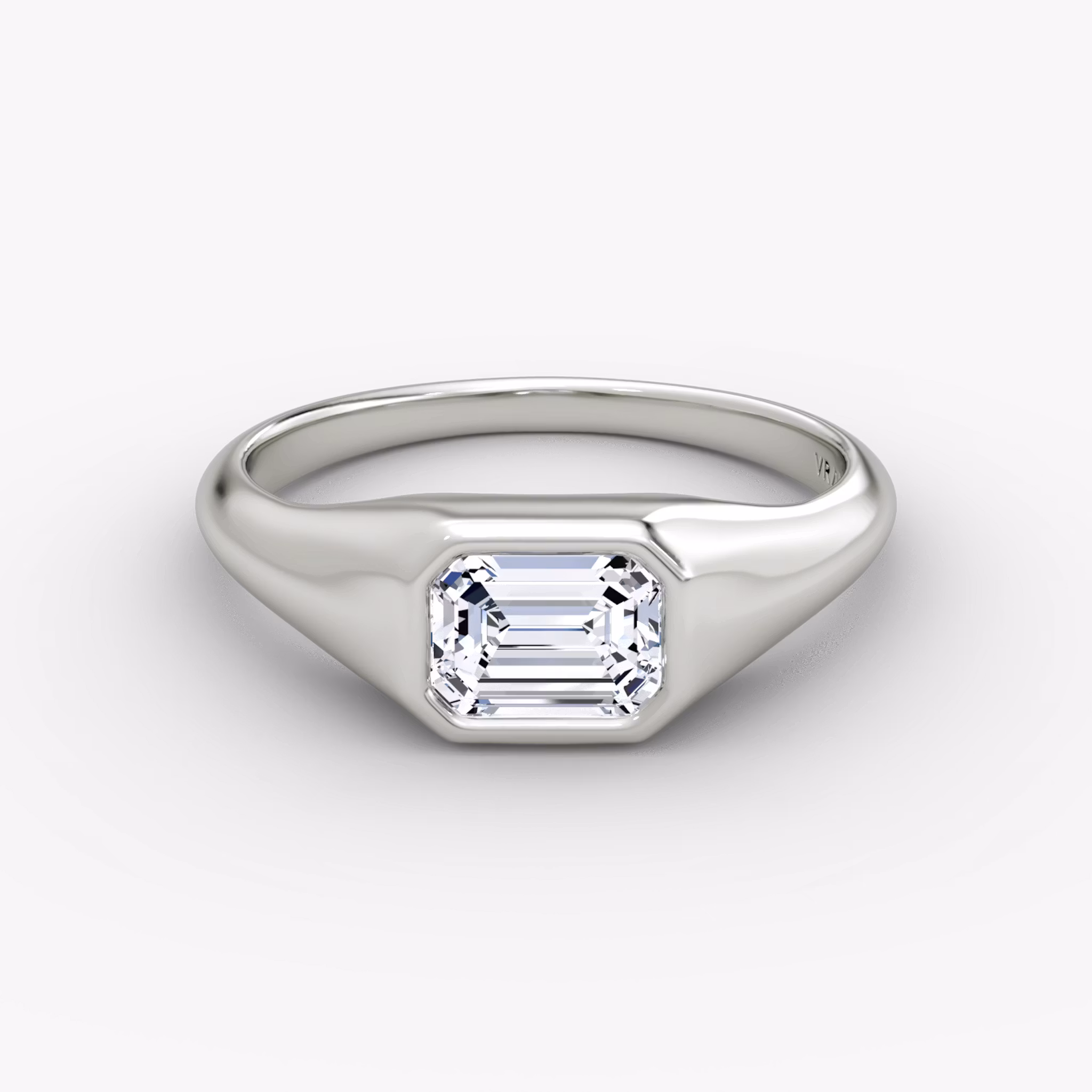 East-West Signet Ring Emerald | White Gold